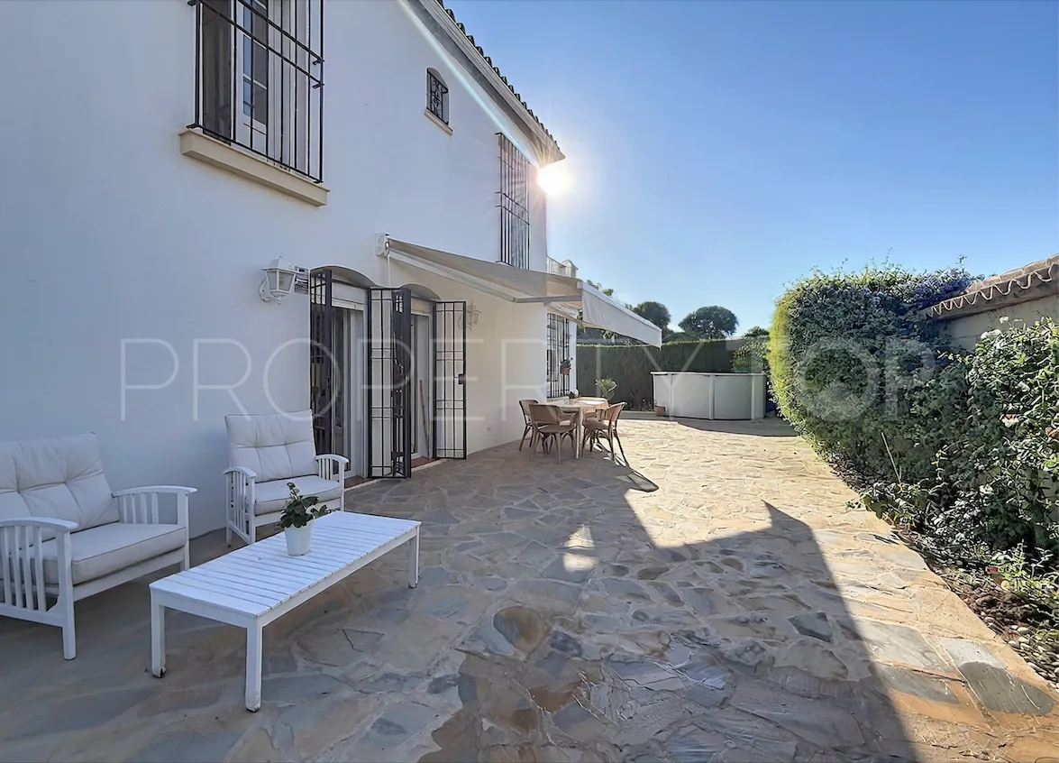 Villa for sale in Benamara
