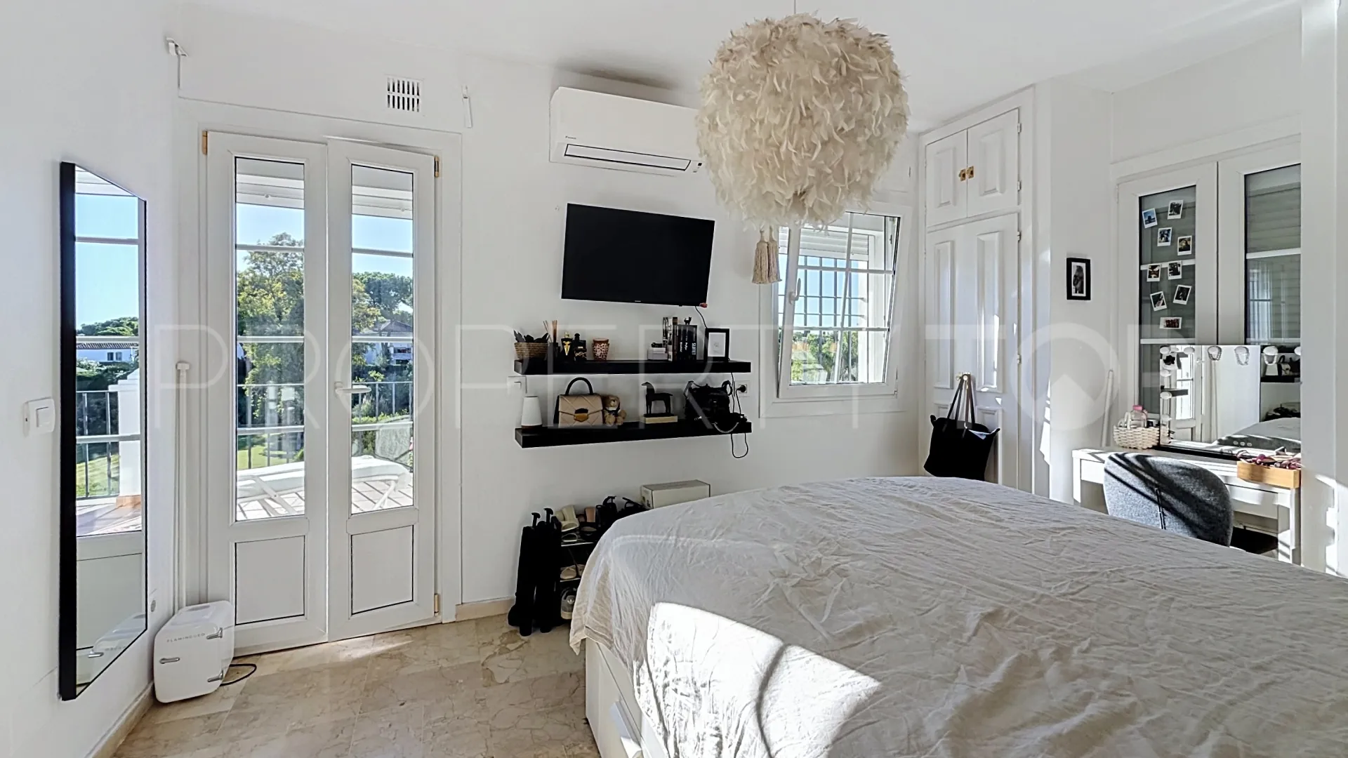Villa for sale in Benamara