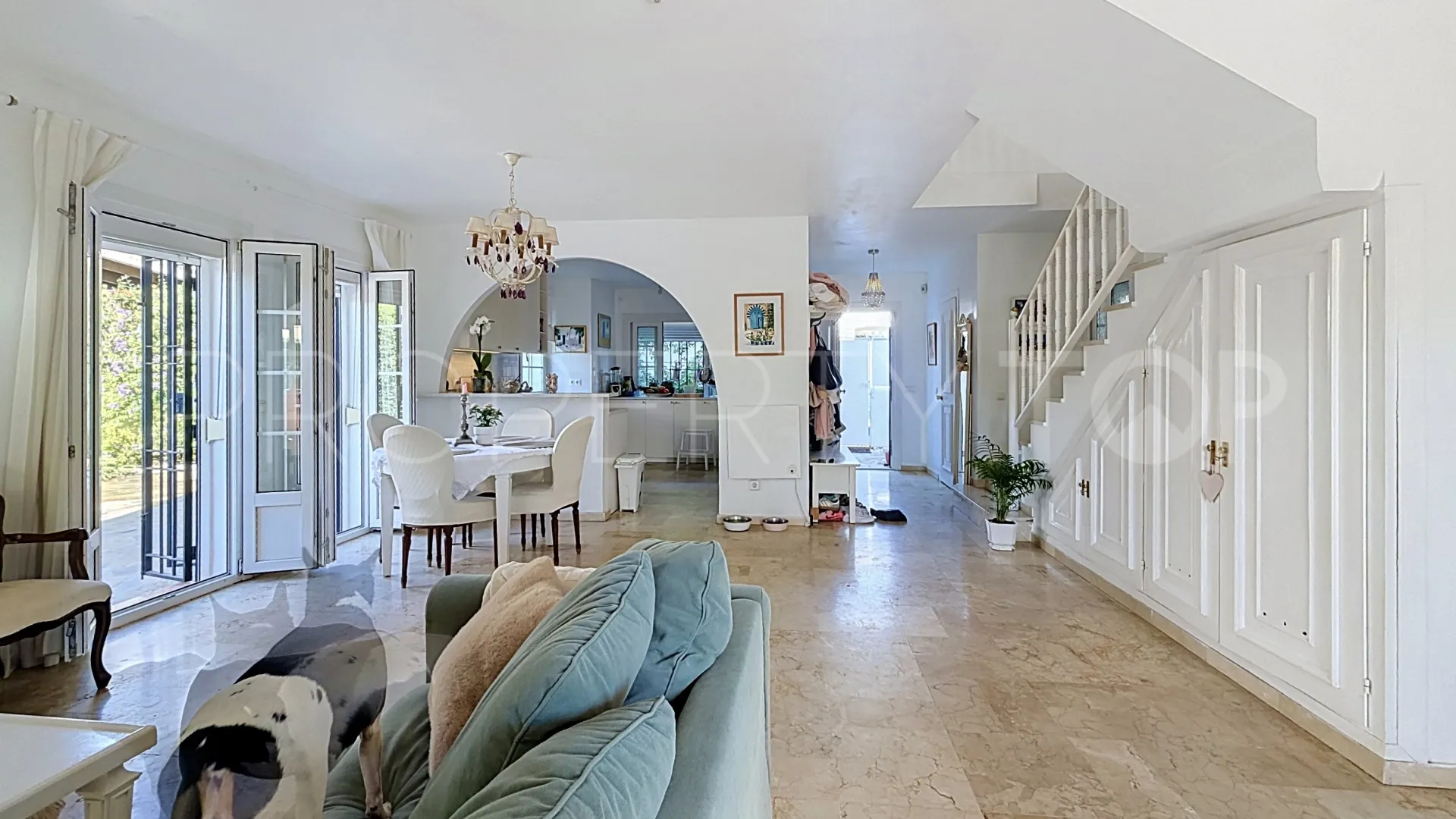 Villa for sale in Benamara