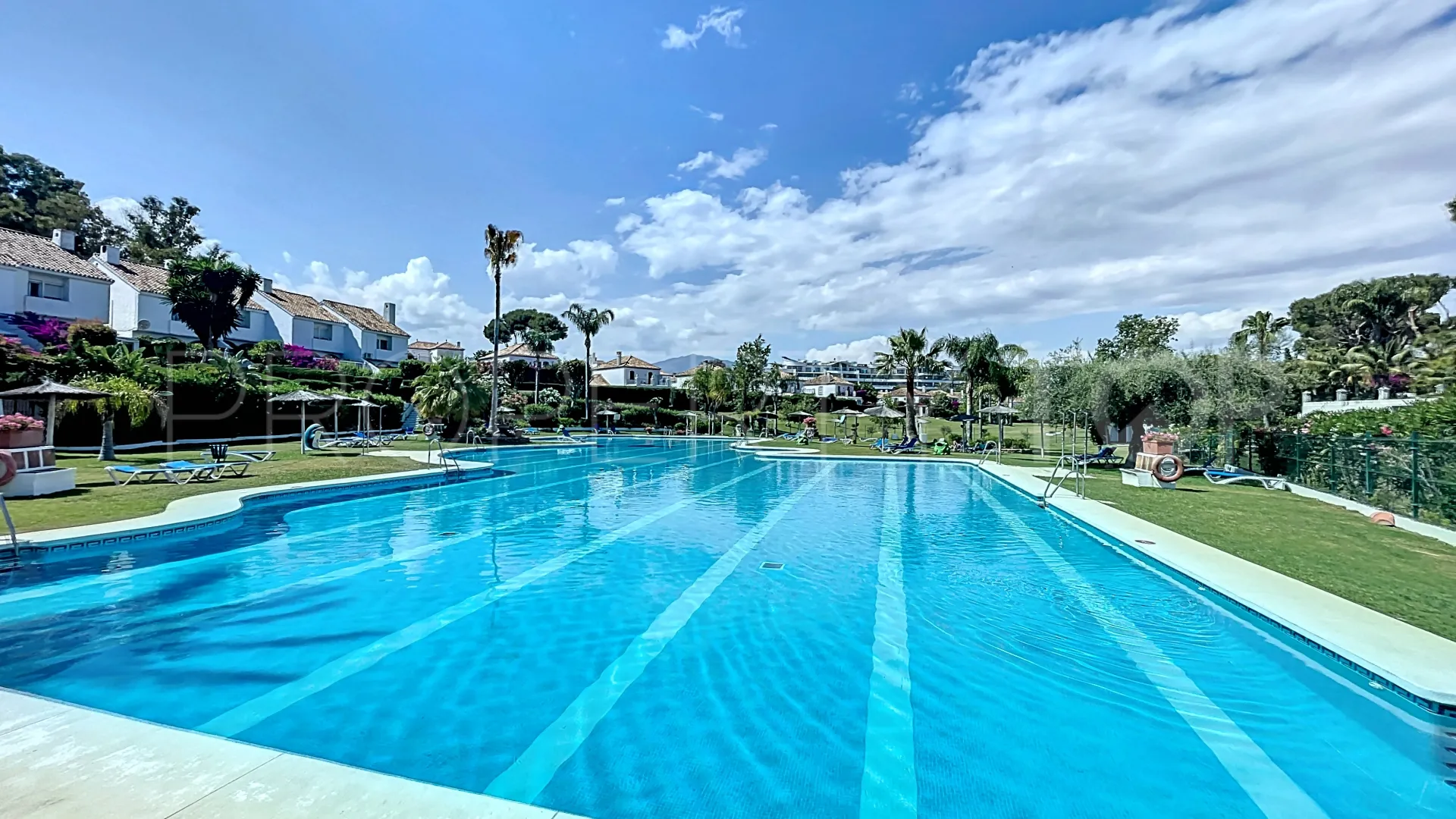 Villa for sale in Benamara