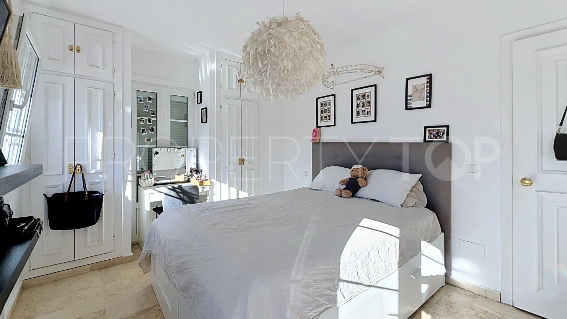Villa for sale in Benamara