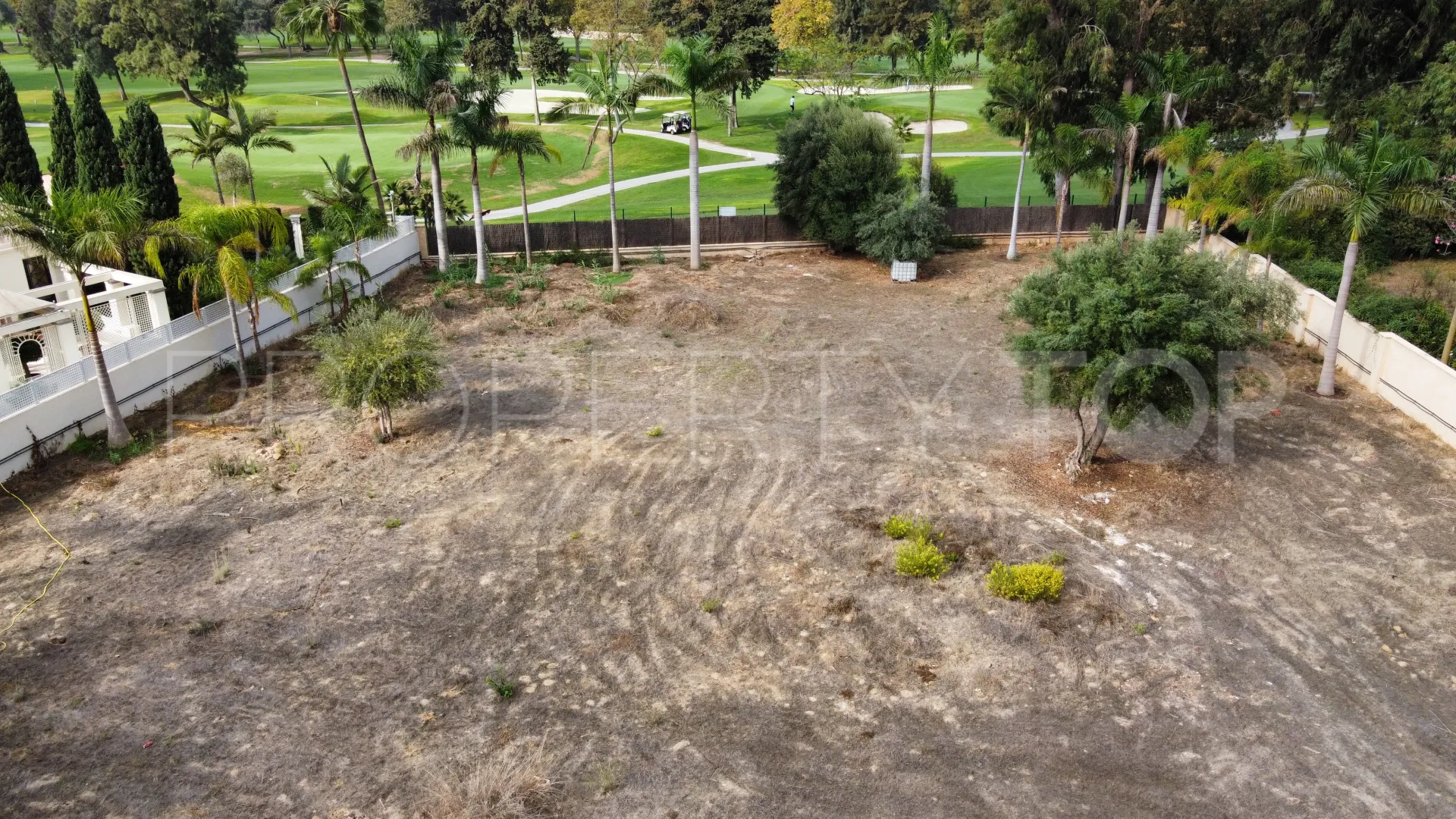 Parcela a la venta en Guadalmina Baja