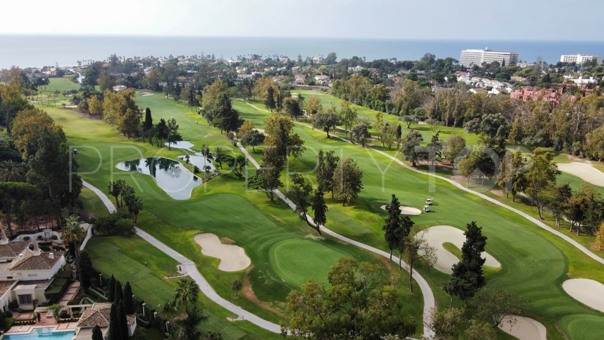 Parcela a la venta en Guadalmina Baja
