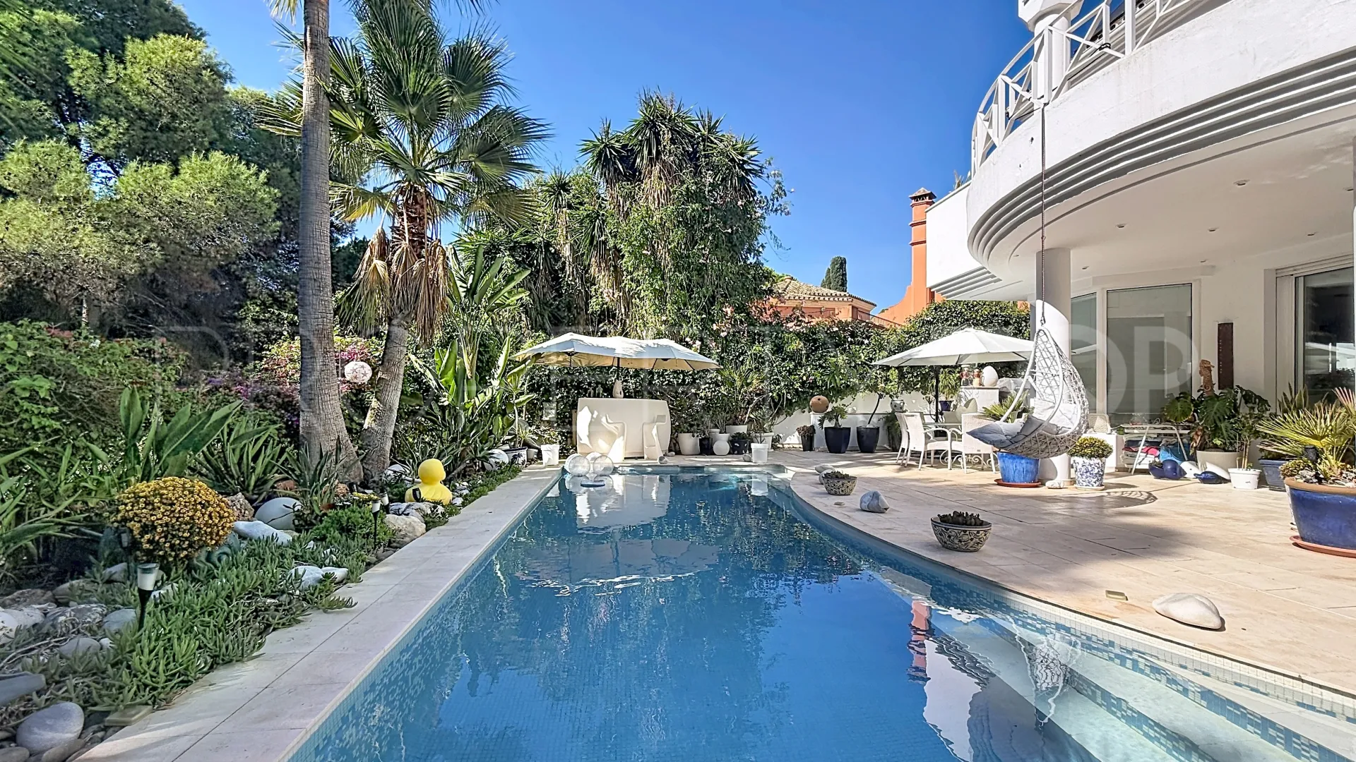 Comprar villa en El Presidente