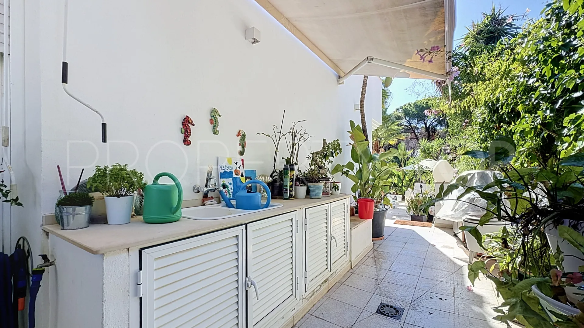 Comprar villa en El Presidente