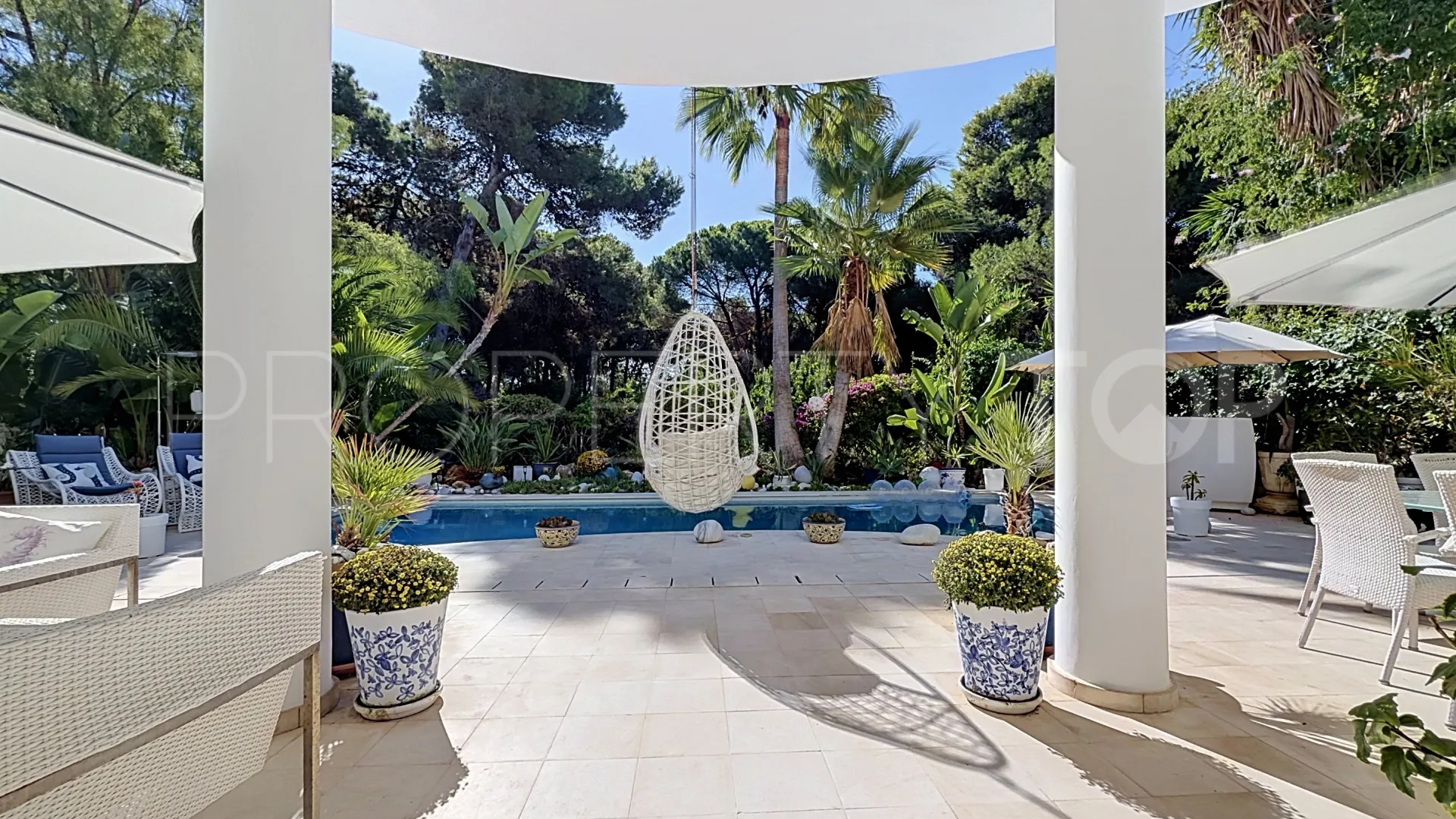 Comprar villa en El Presidente