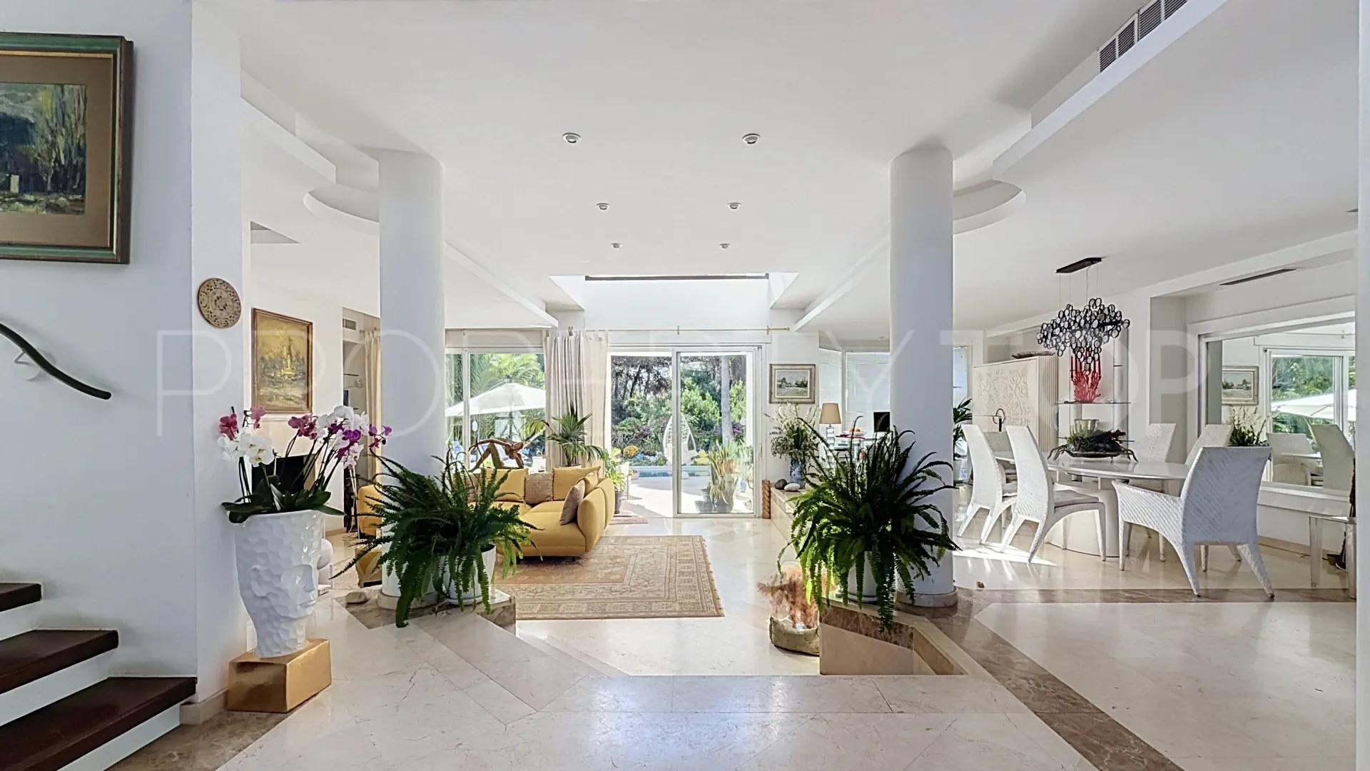 Comprar villa en El Presidente