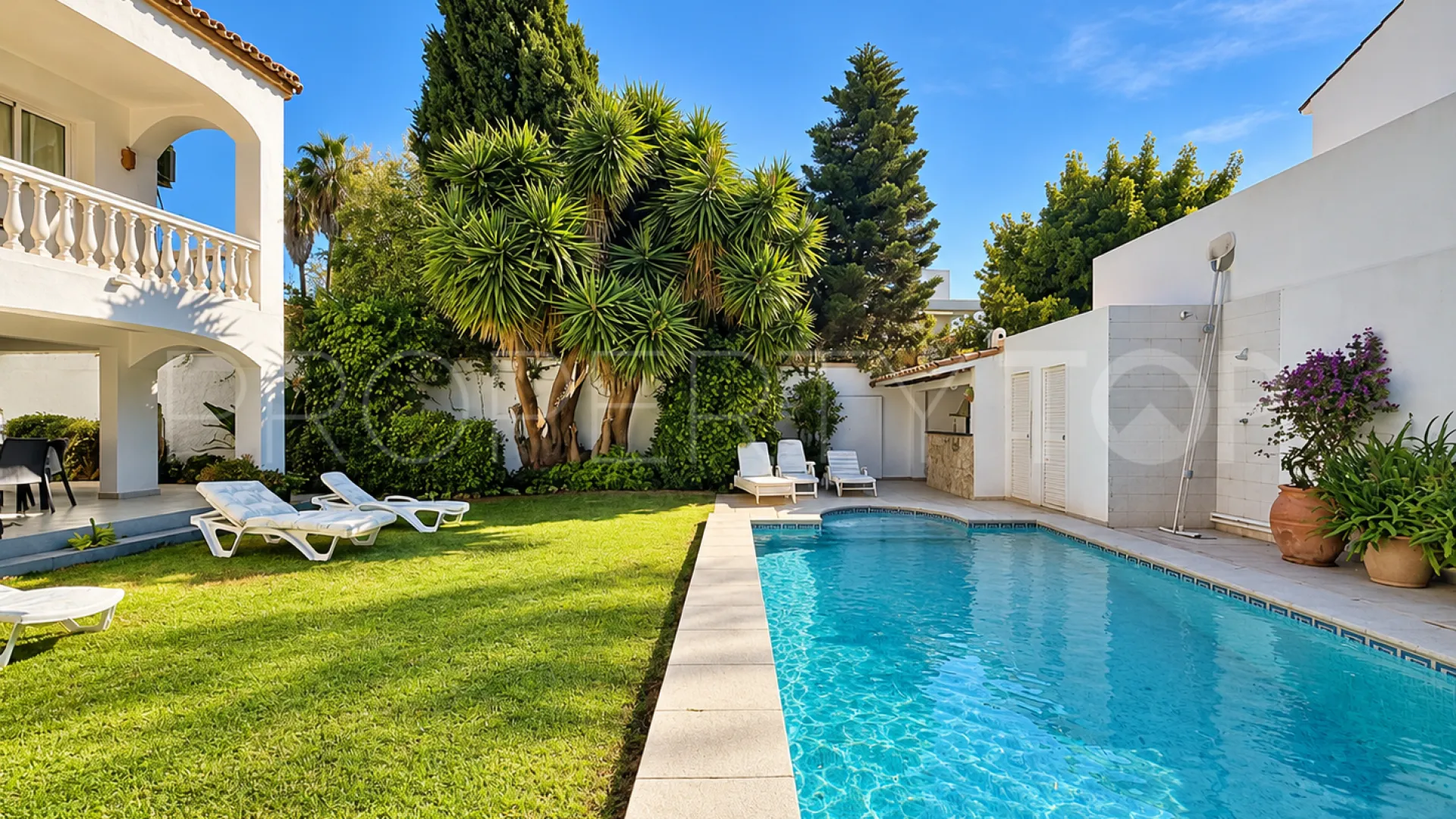 Linda Vista Baja villa for sale
