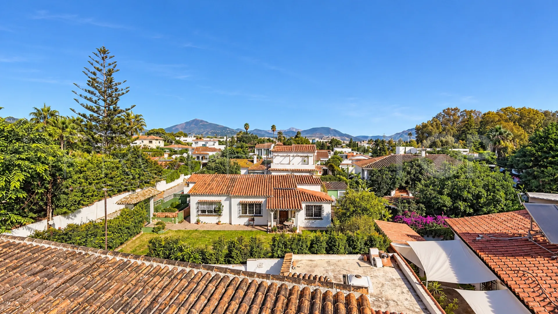 Linda Vista Baja villa for sale