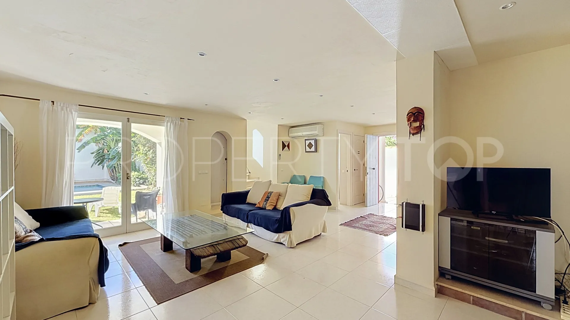 Linda Vista Baja villa for sale