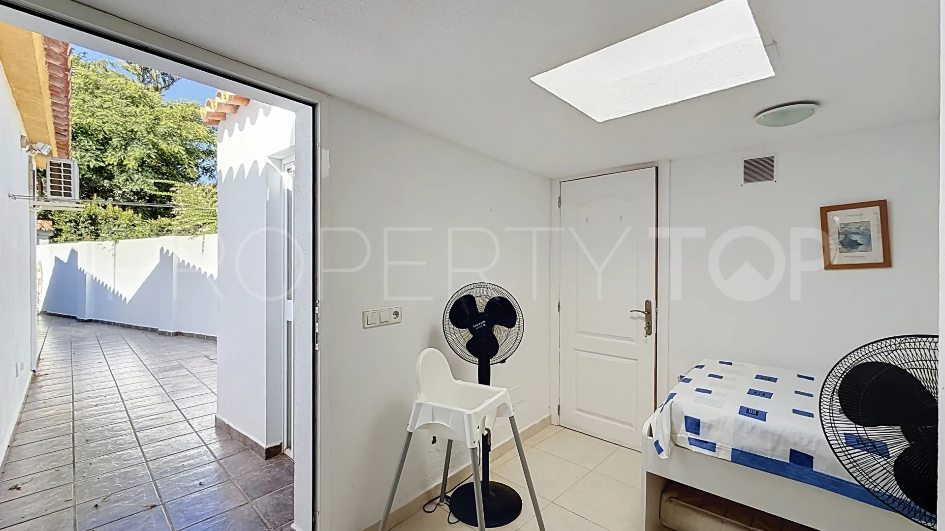 Linda Vista Baja villa for sale