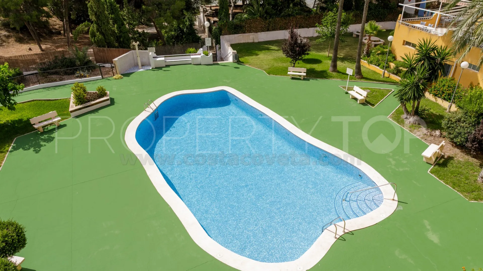 For sale apartment in Coveta Fuma with 2 bedrooms
