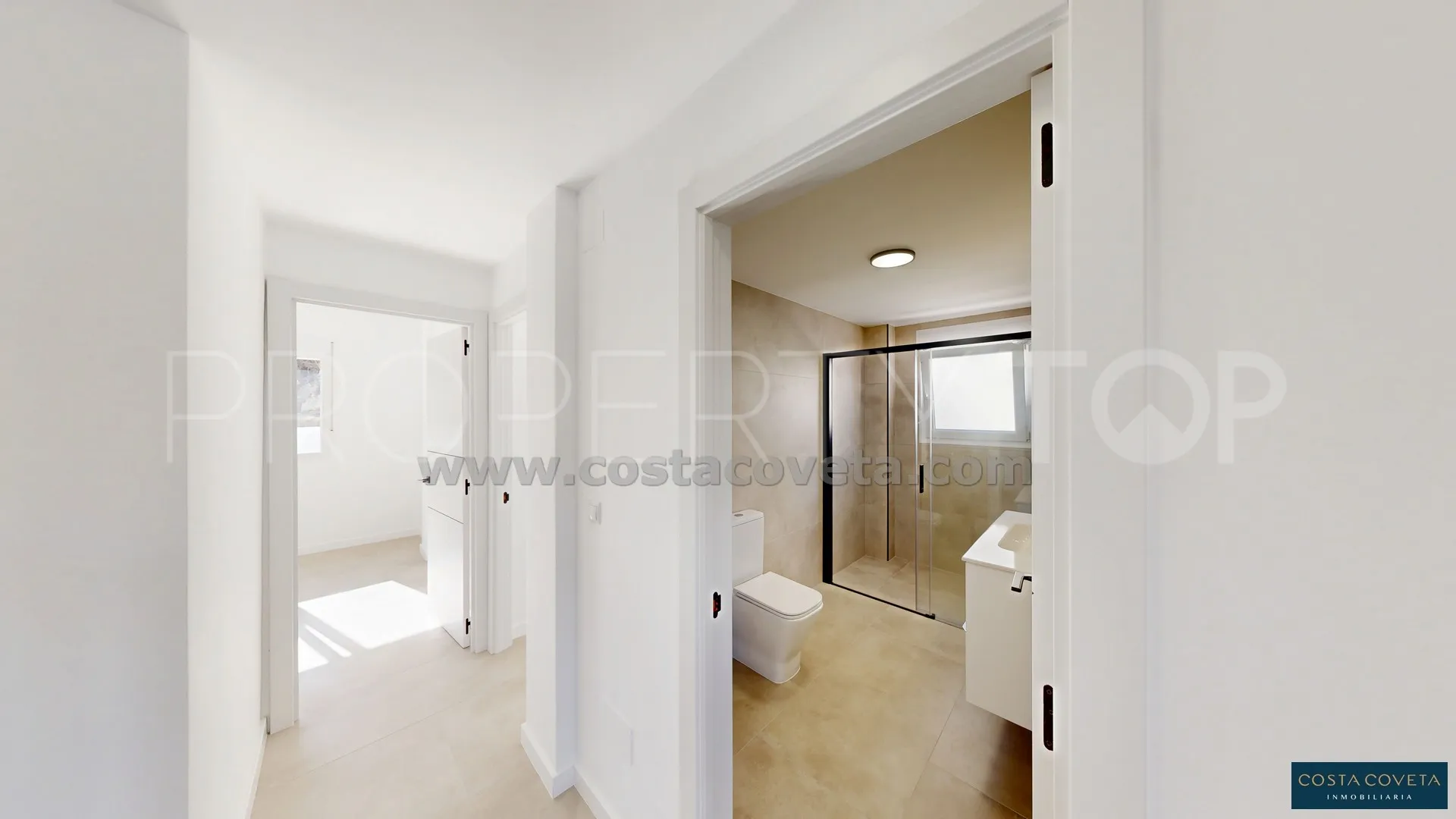 Se vende casa con 3 dormitorios en La Merced