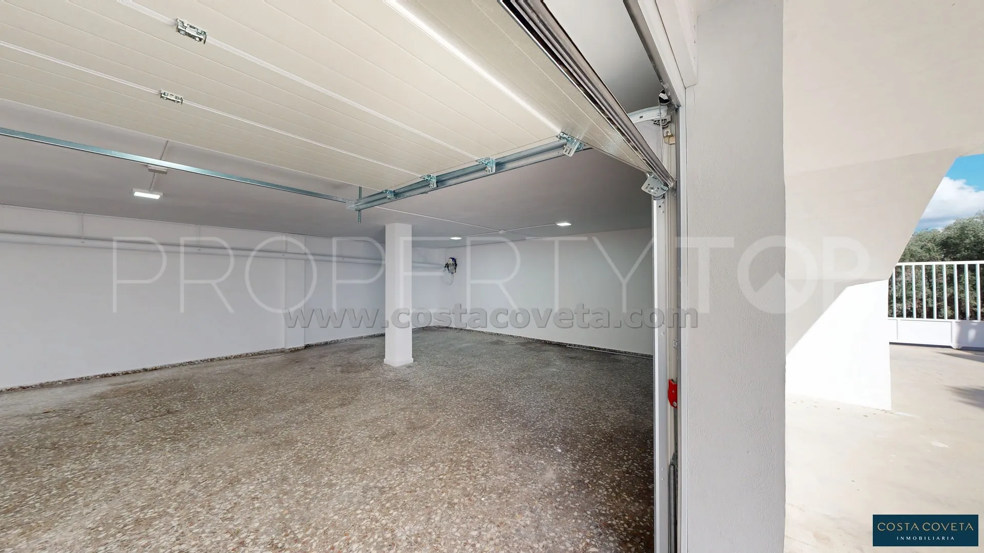Se vende casa con 3 dormitorios en La Merced