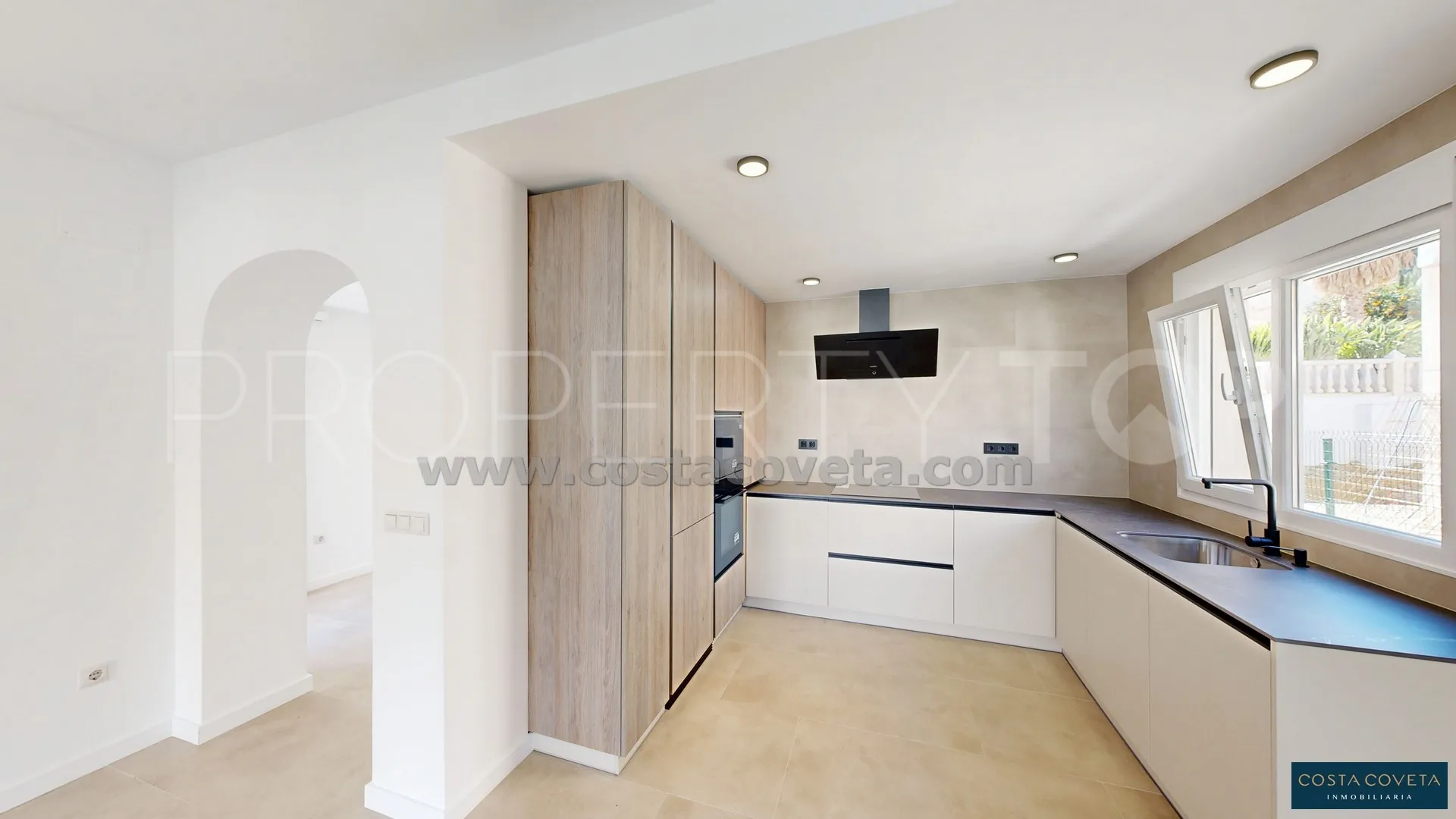 Se vende casa con 3 dormitorios en La Merced