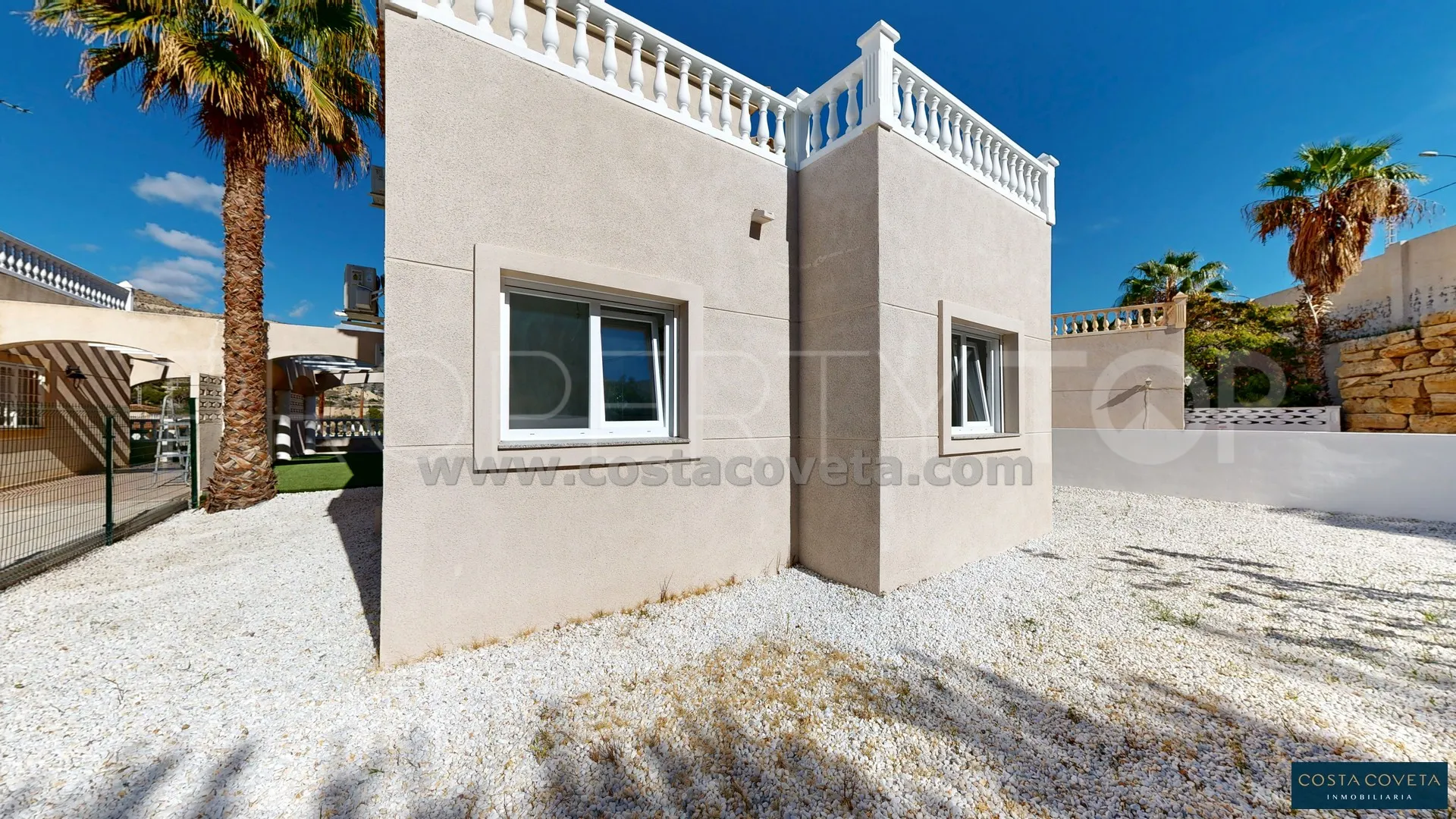 Se vende casa con 3 dormitorios en La Merced