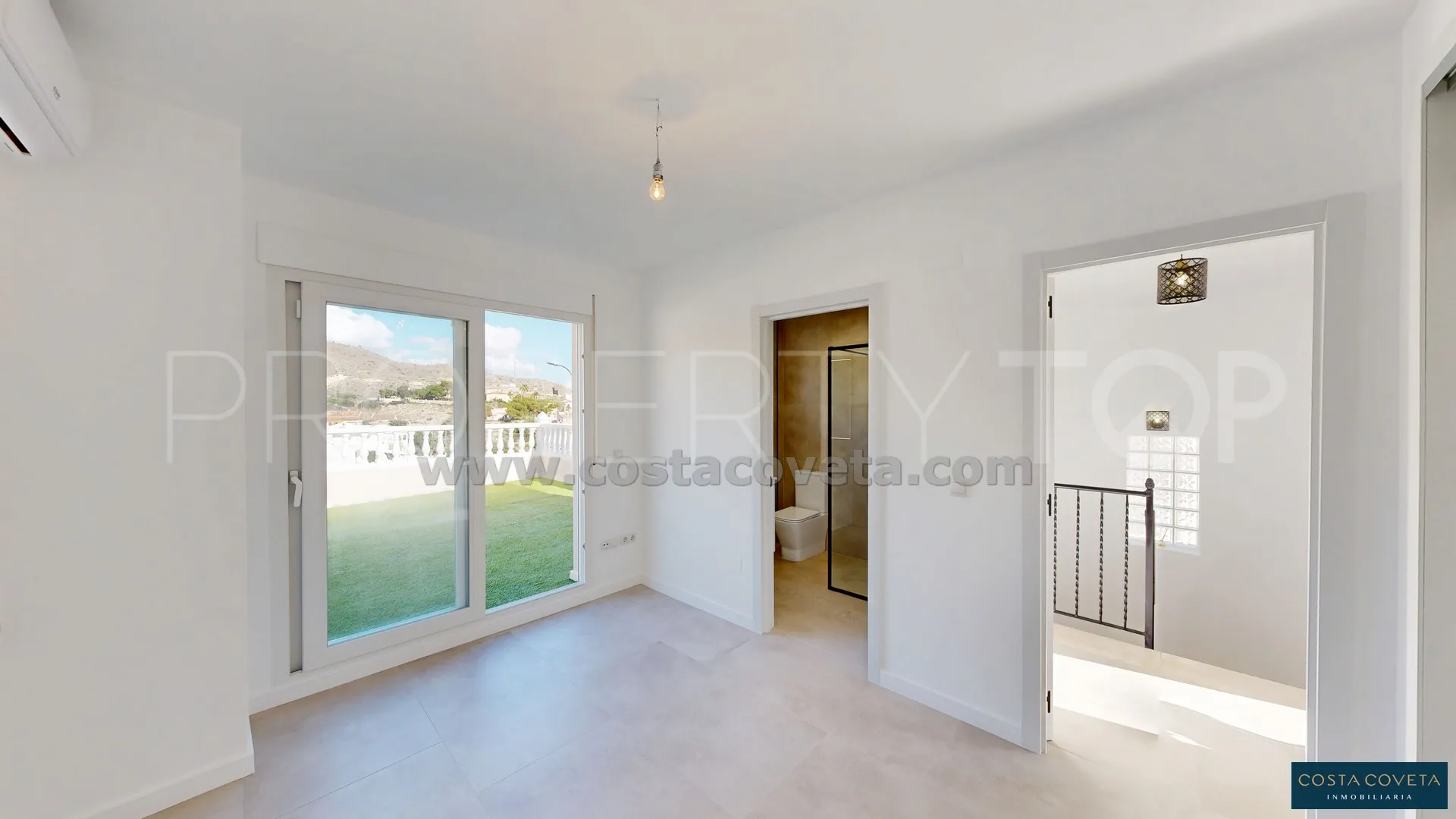 Se vende casa con 3 dormitorios en La Merced