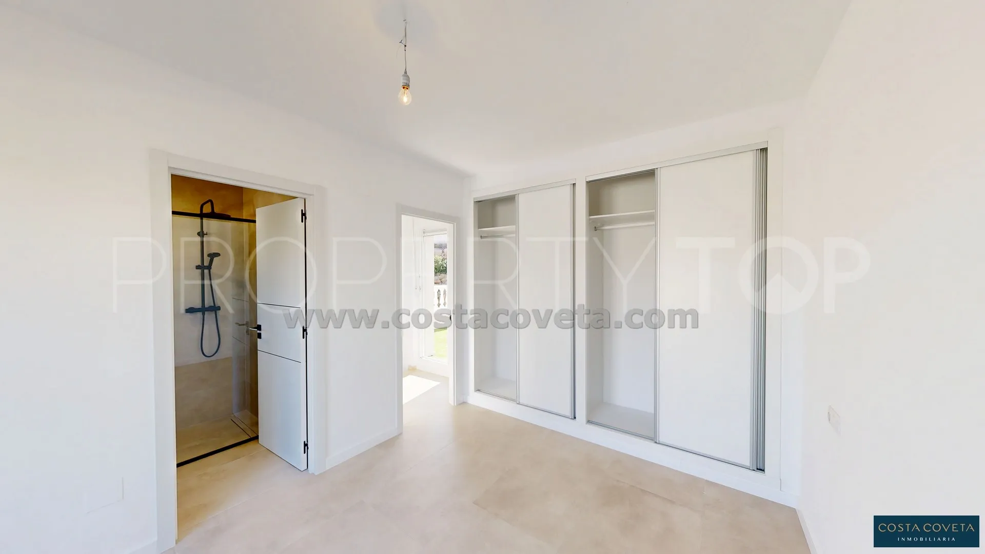 Se vende casa con 3 dormitorios en La Merced