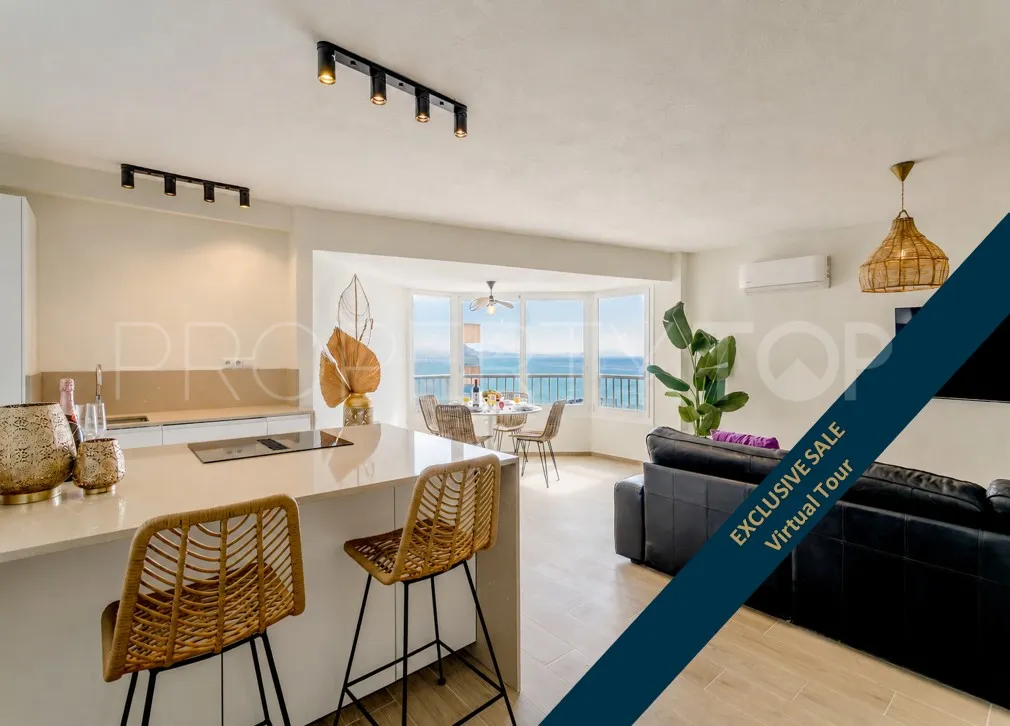 For sale 3 bedrooms penthouse in Playa Carrer la Mar