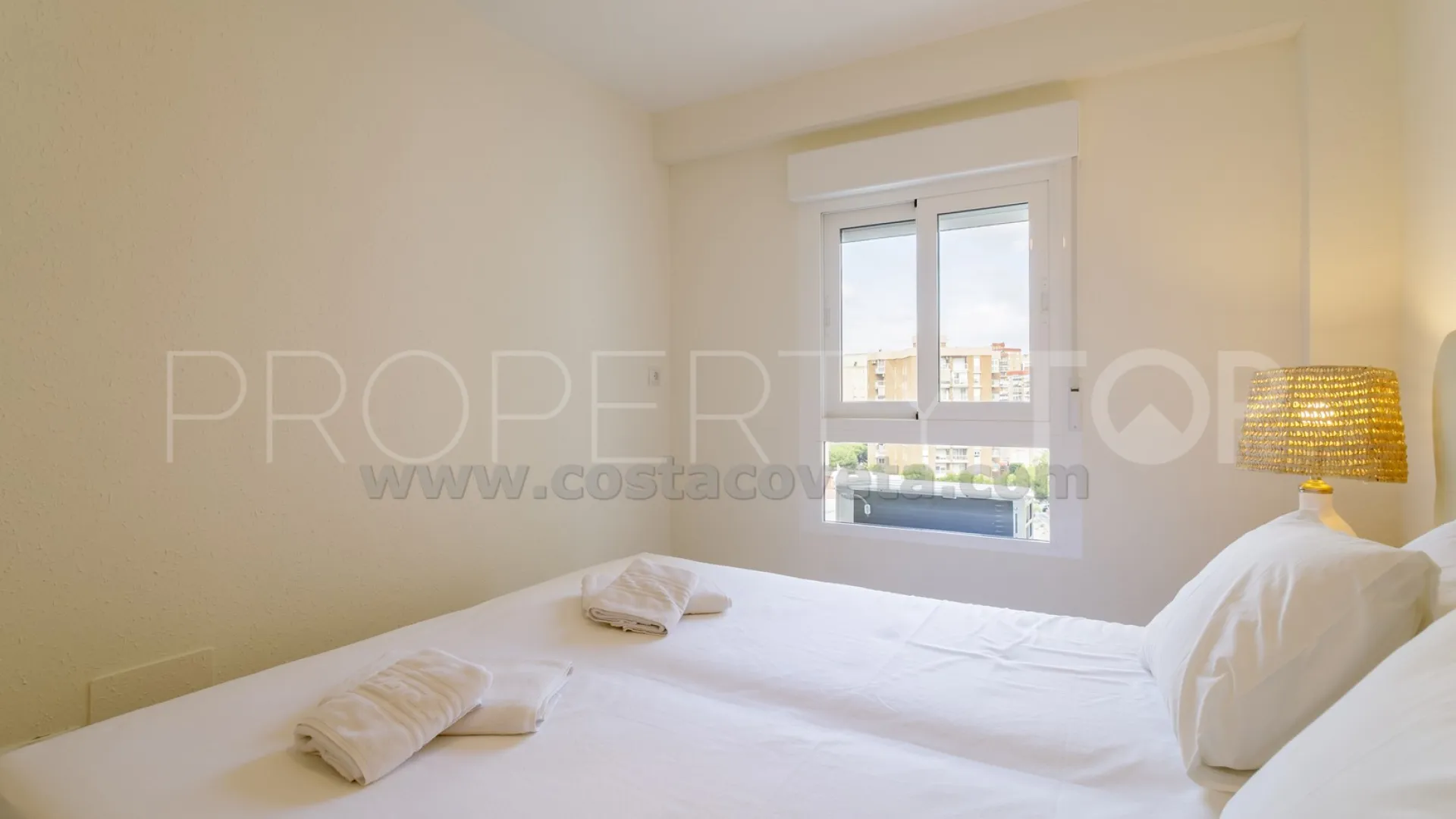 For sale 3 bedrooms penthouse in Playa Carrer la Mar