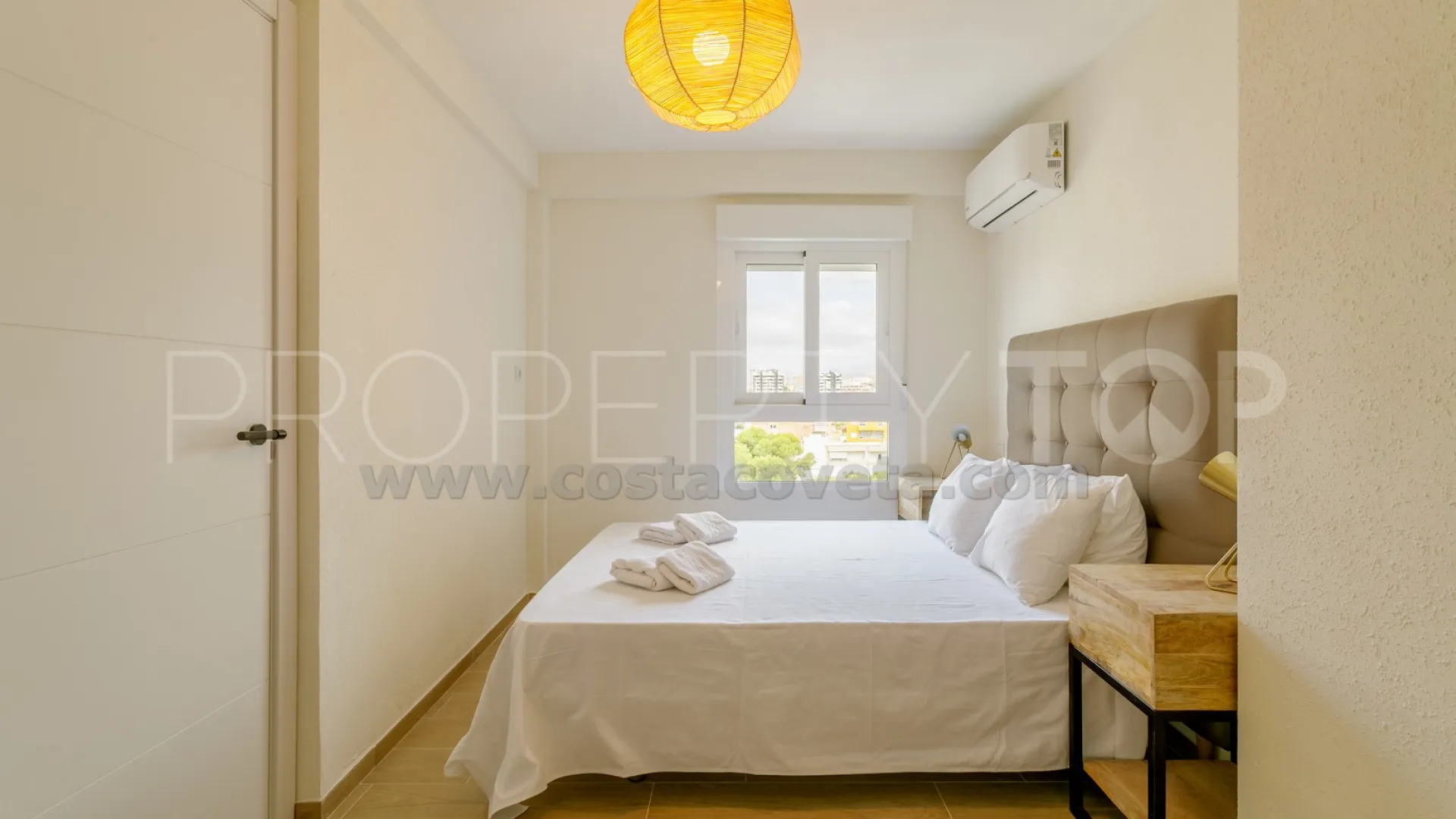 For sale 3 bedrooms penthouse in Playa Carrer la Mar