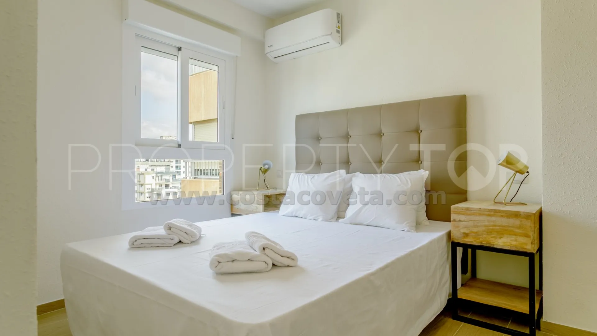 For sale 3 bedrooms penthouse in Playa Carrer la Mar