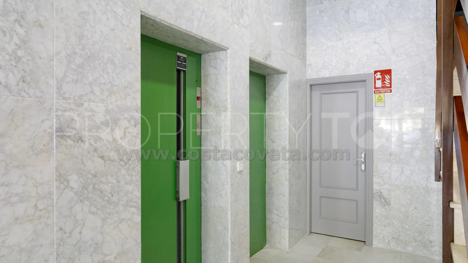 For sale 3 bedrooms penthouse in Playa Carrer la Mar