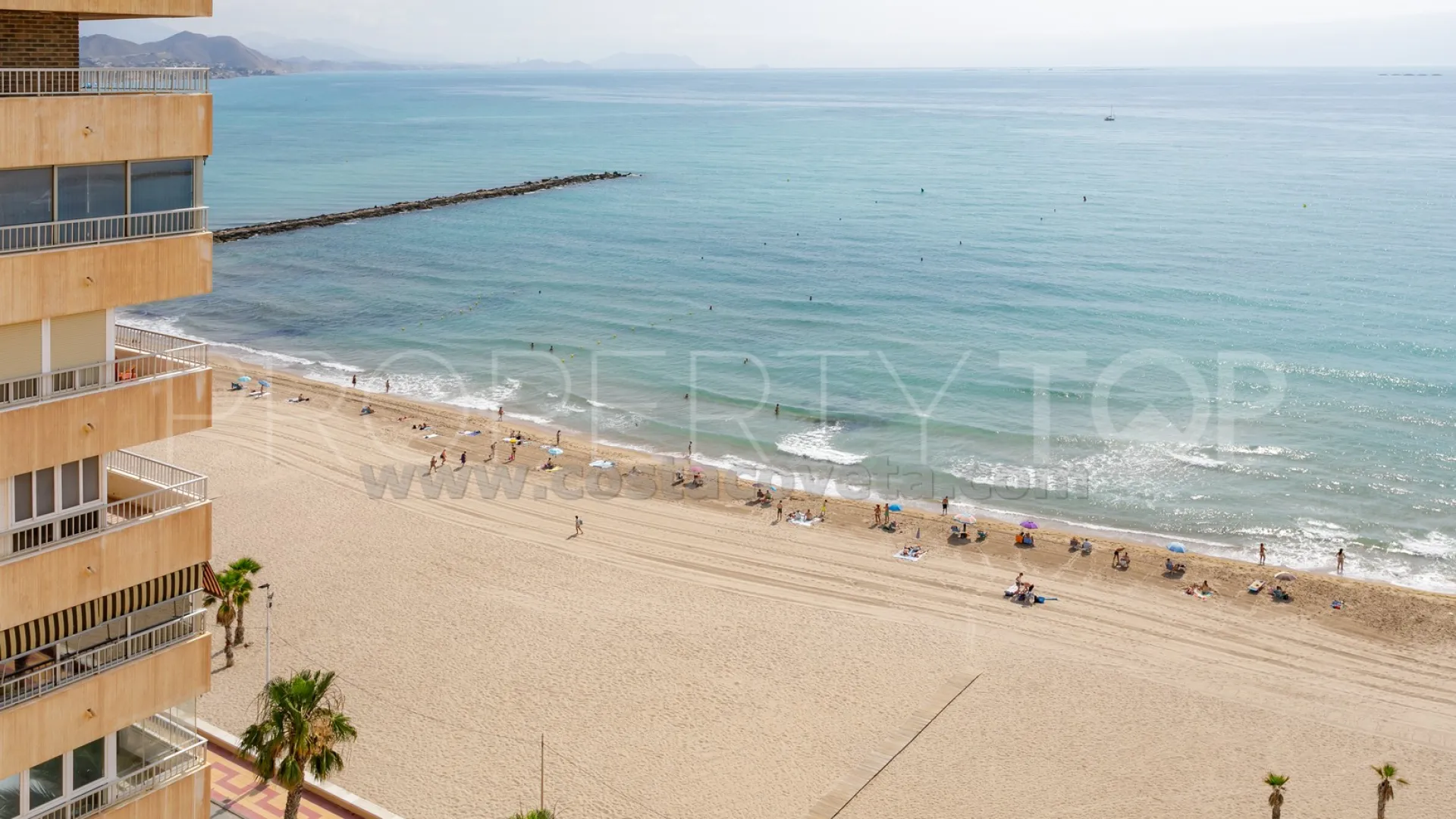 For sale 3 bedrooms penthouse in Playa Carrer la Mar