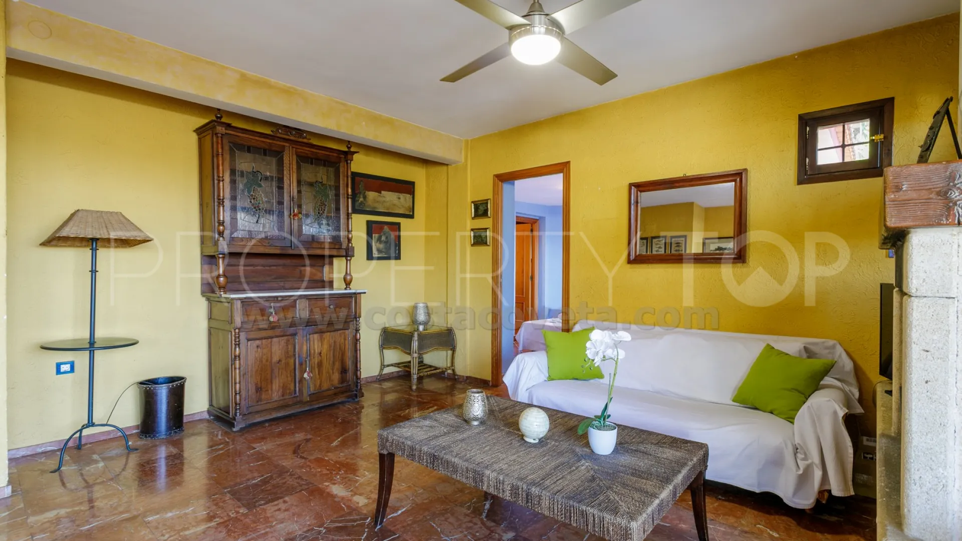 Casa de 6 dormitorios en venta en Coveta Fuma