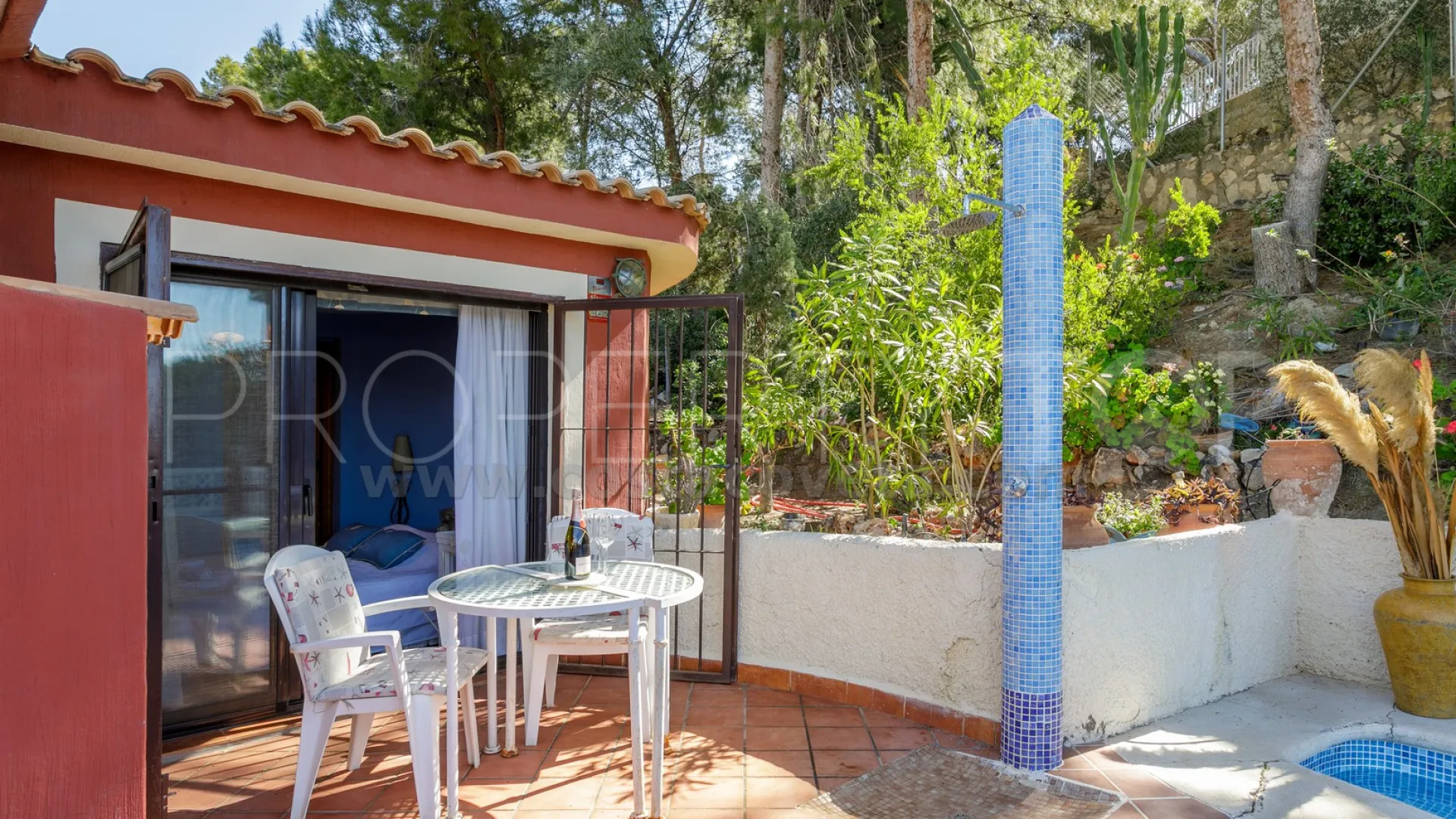 Casa de 6 dormitorios en venta en Coveta Fuma