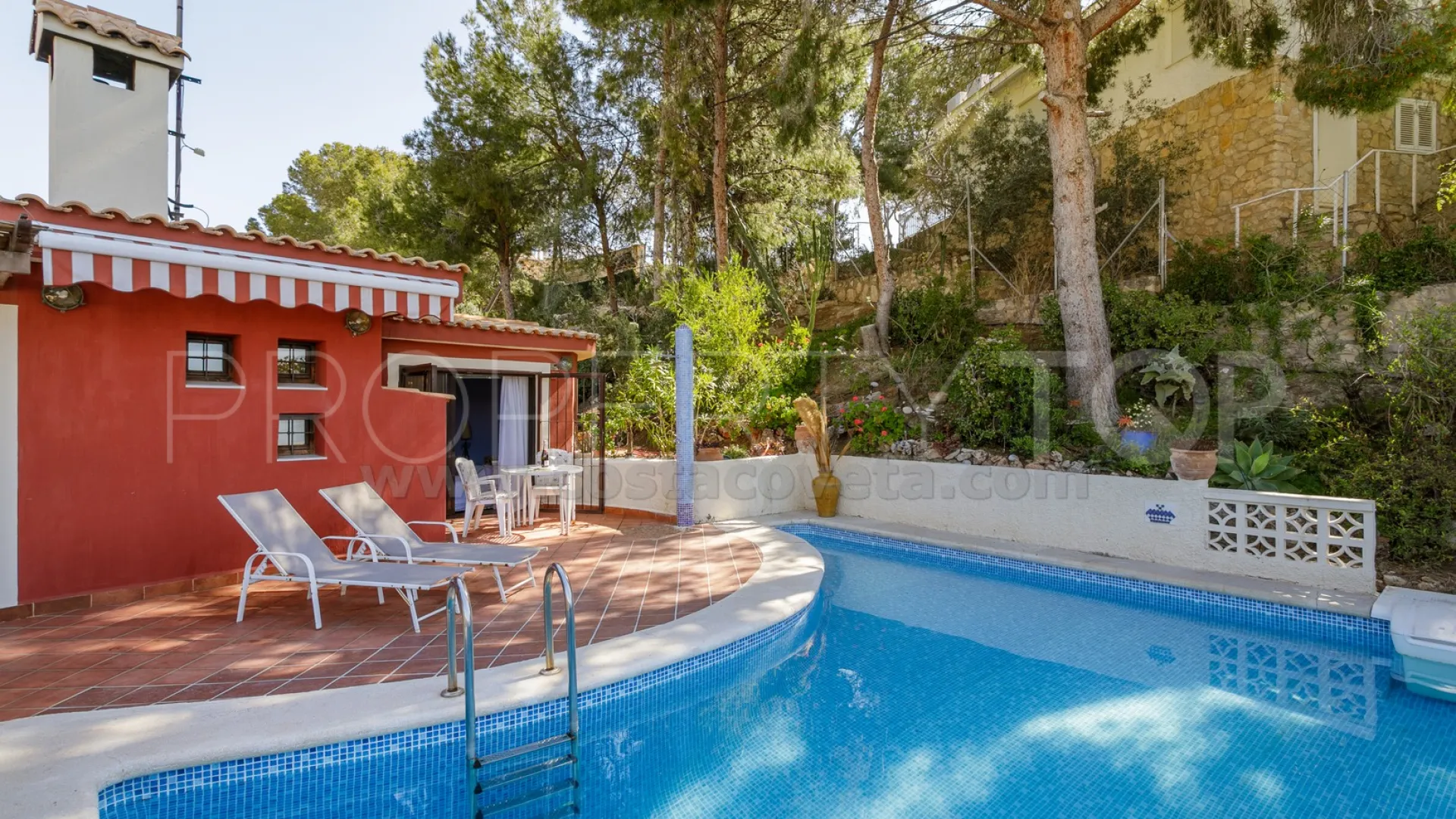 Casa de 6 dormitorios en venta en Coveta Fuma