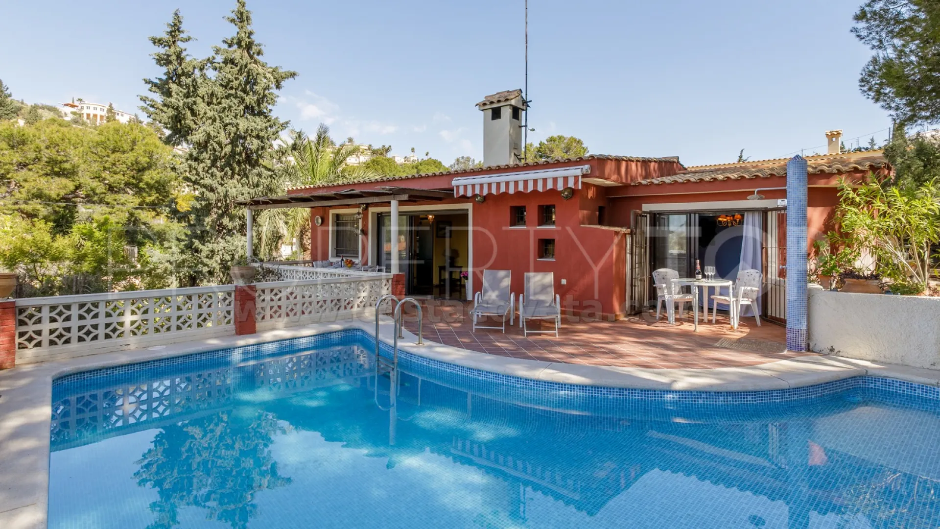 Casa de 6 dormitorios en venta en Coveta Fuma