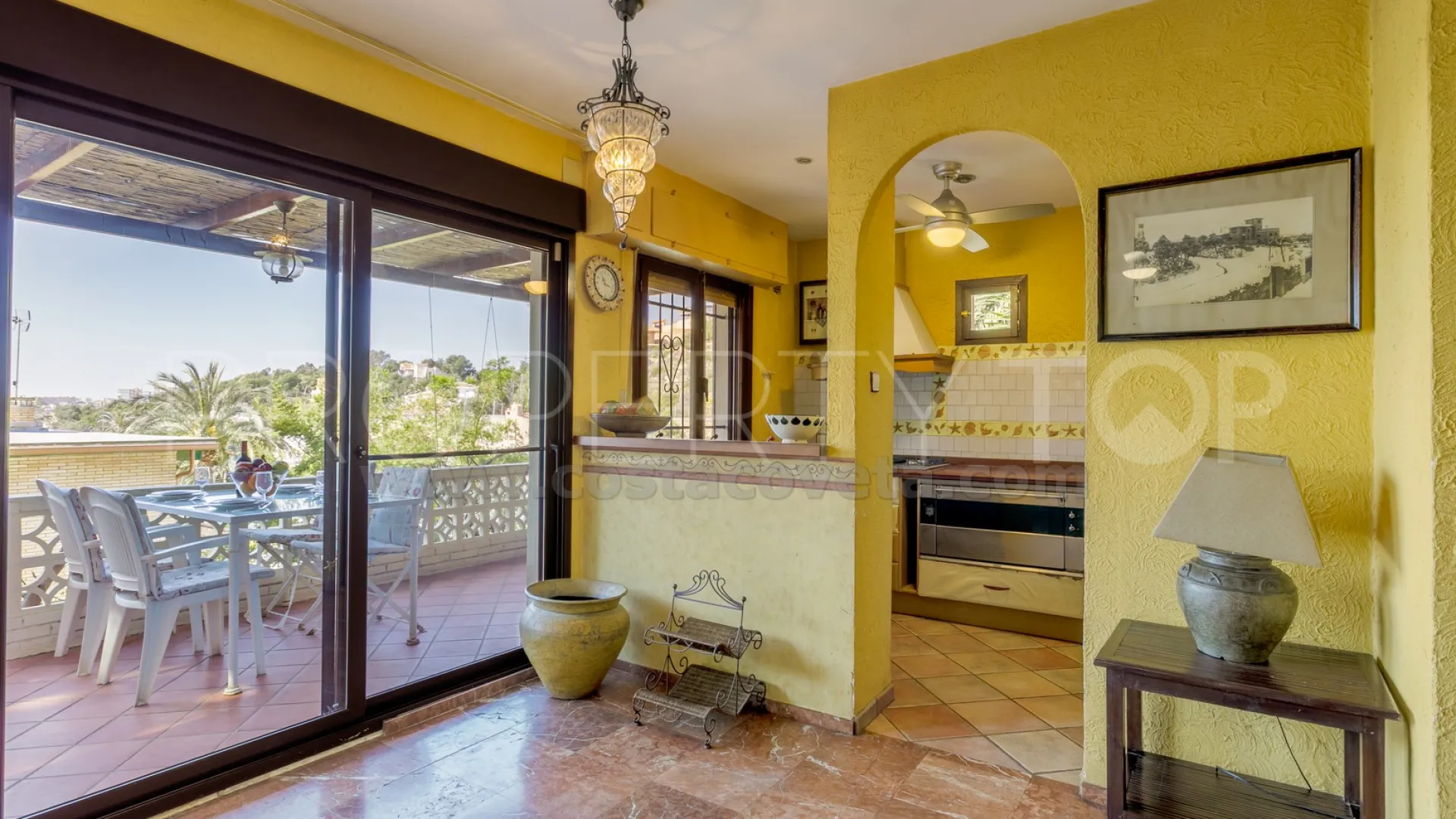 Casa de 6 dormitorios en venta en Coveta Fuma