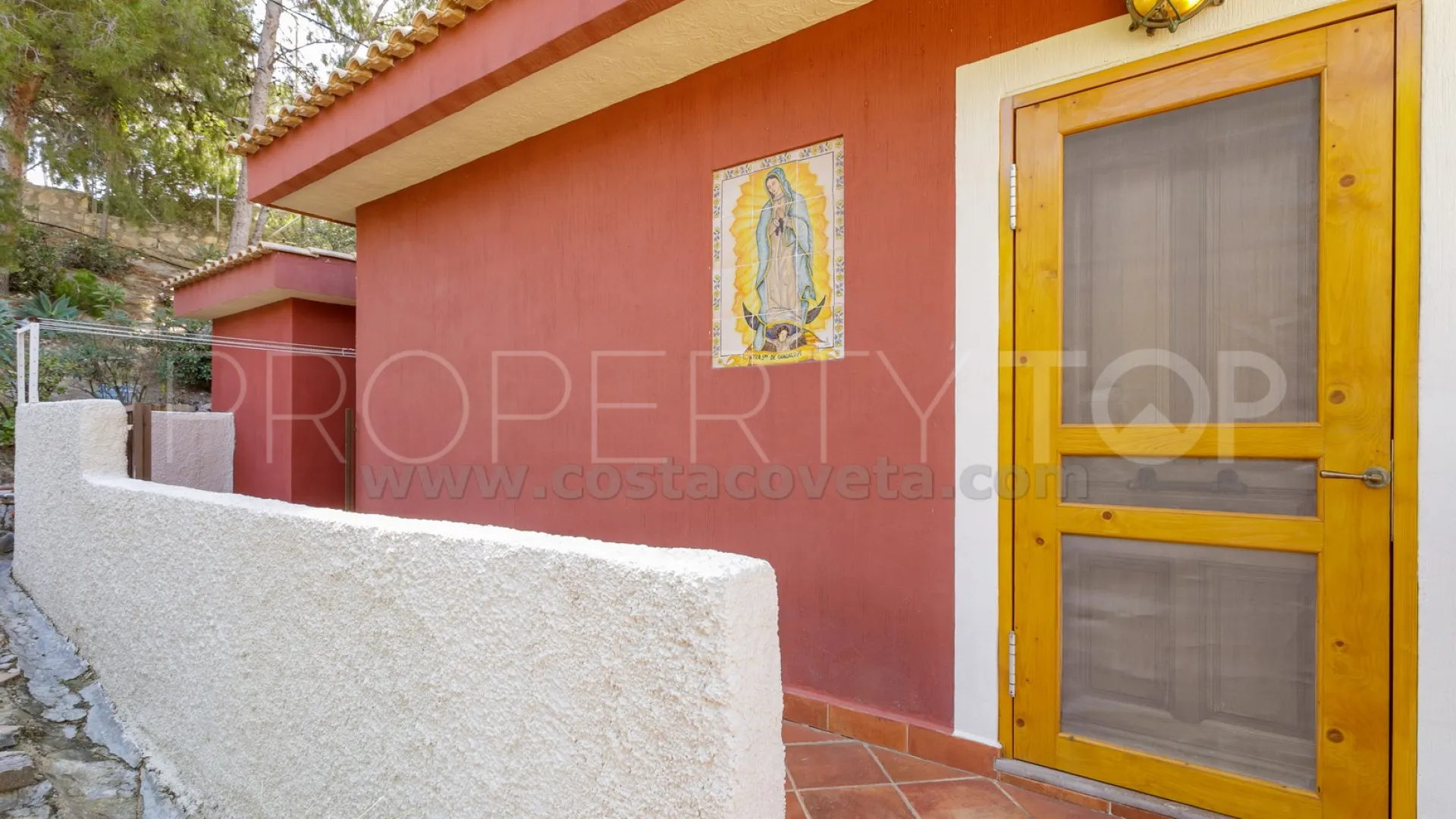 Casa de 6 dormitorios en venta en Coveta Fuma