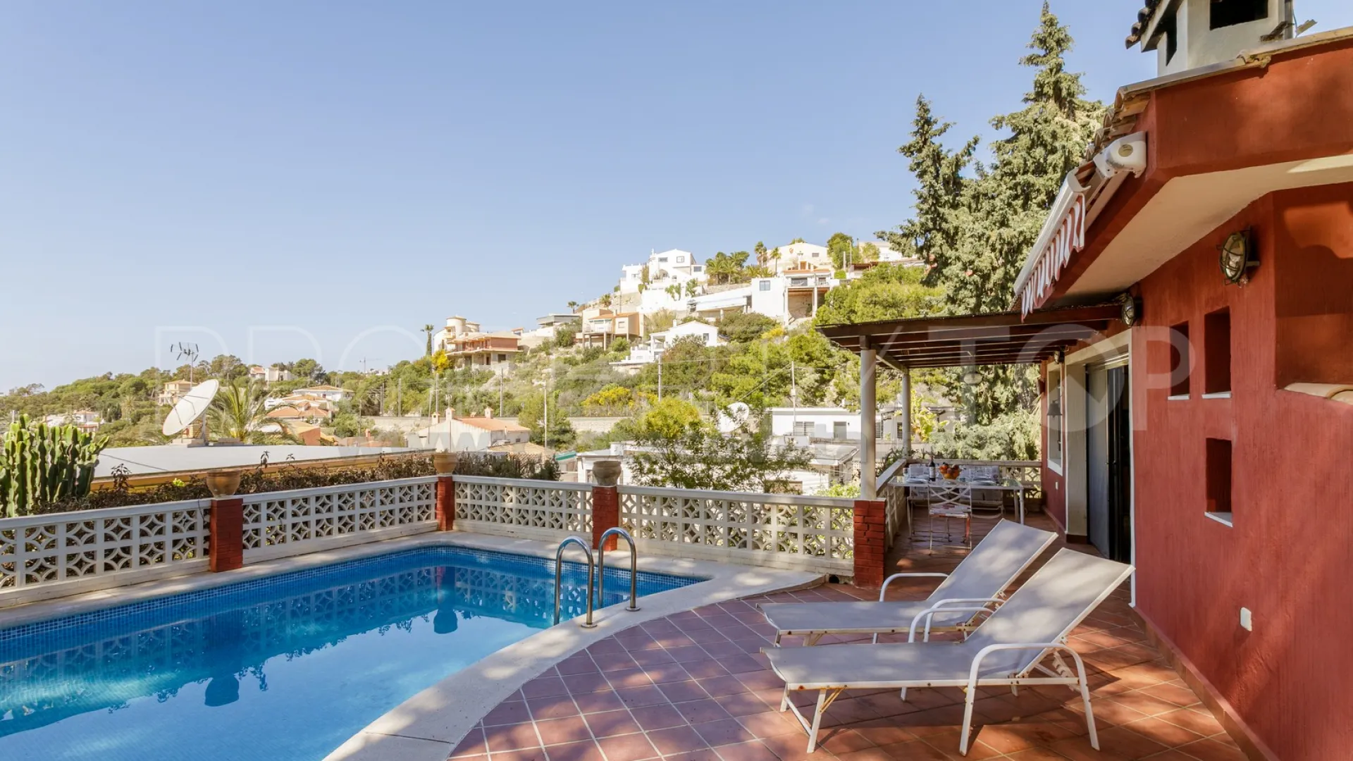 Casa de 6 dormitorios en venta en Coveta Fuma