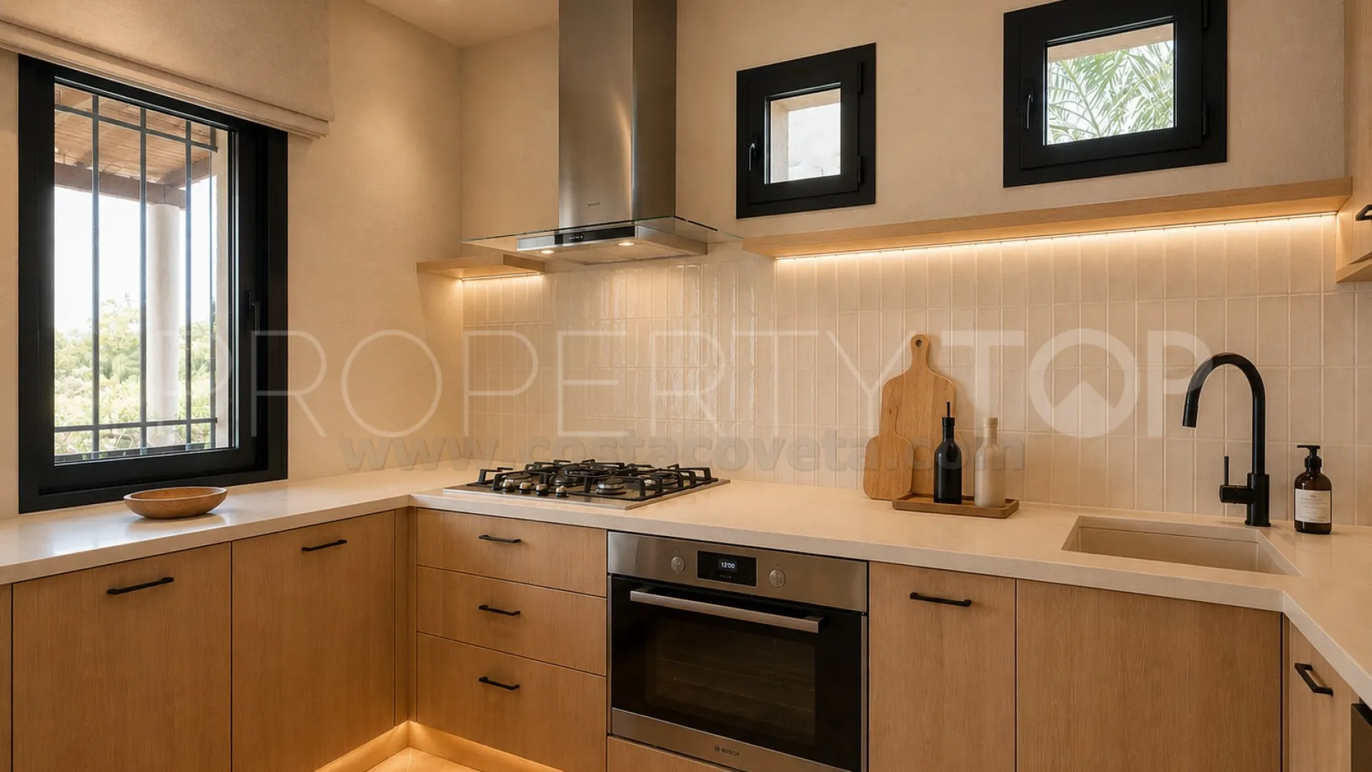 For sale Coveta Fuma house with 6 bedrooms