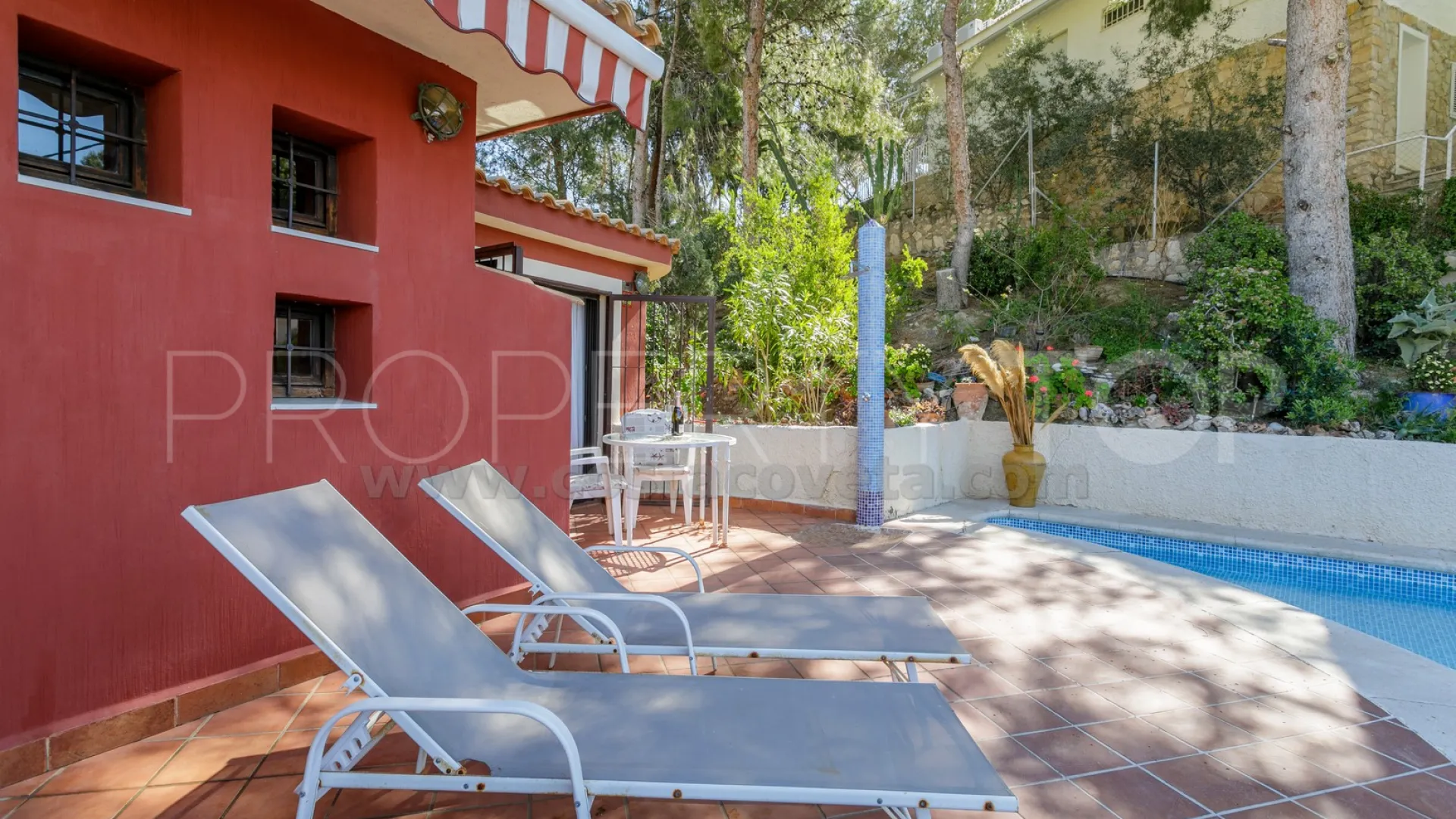 Casa de 6 dormitorios en venta en Coveta Fuma