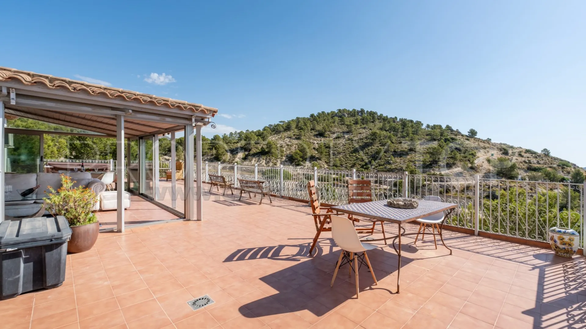 Casa en venta en Relleu