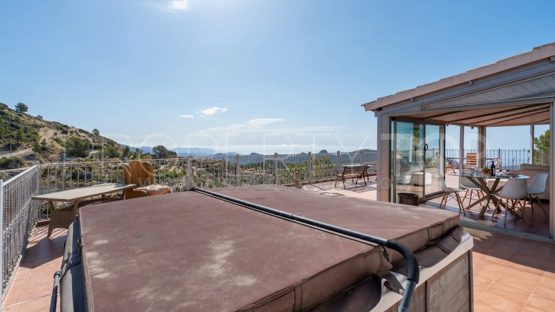 Casa en venta en Relleu