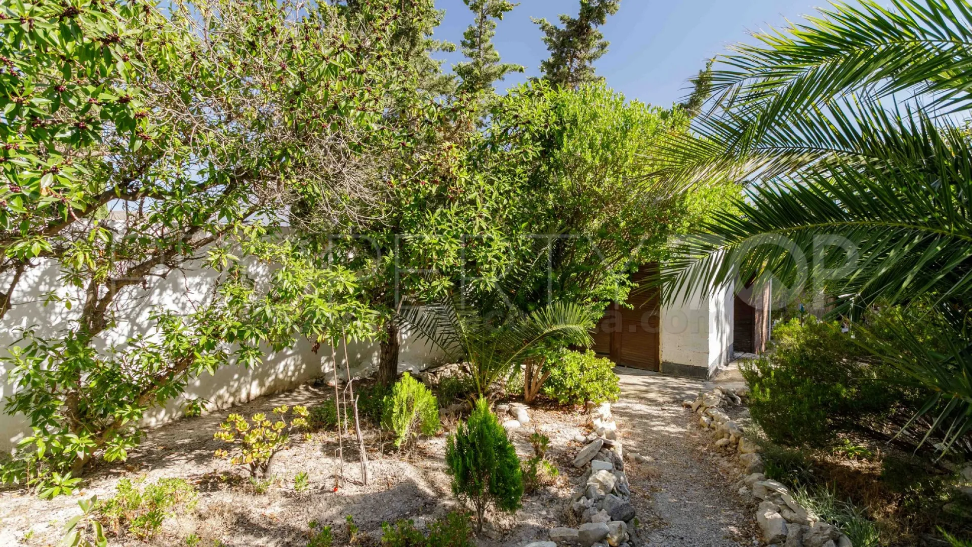 House for sale in Coveta Fuma