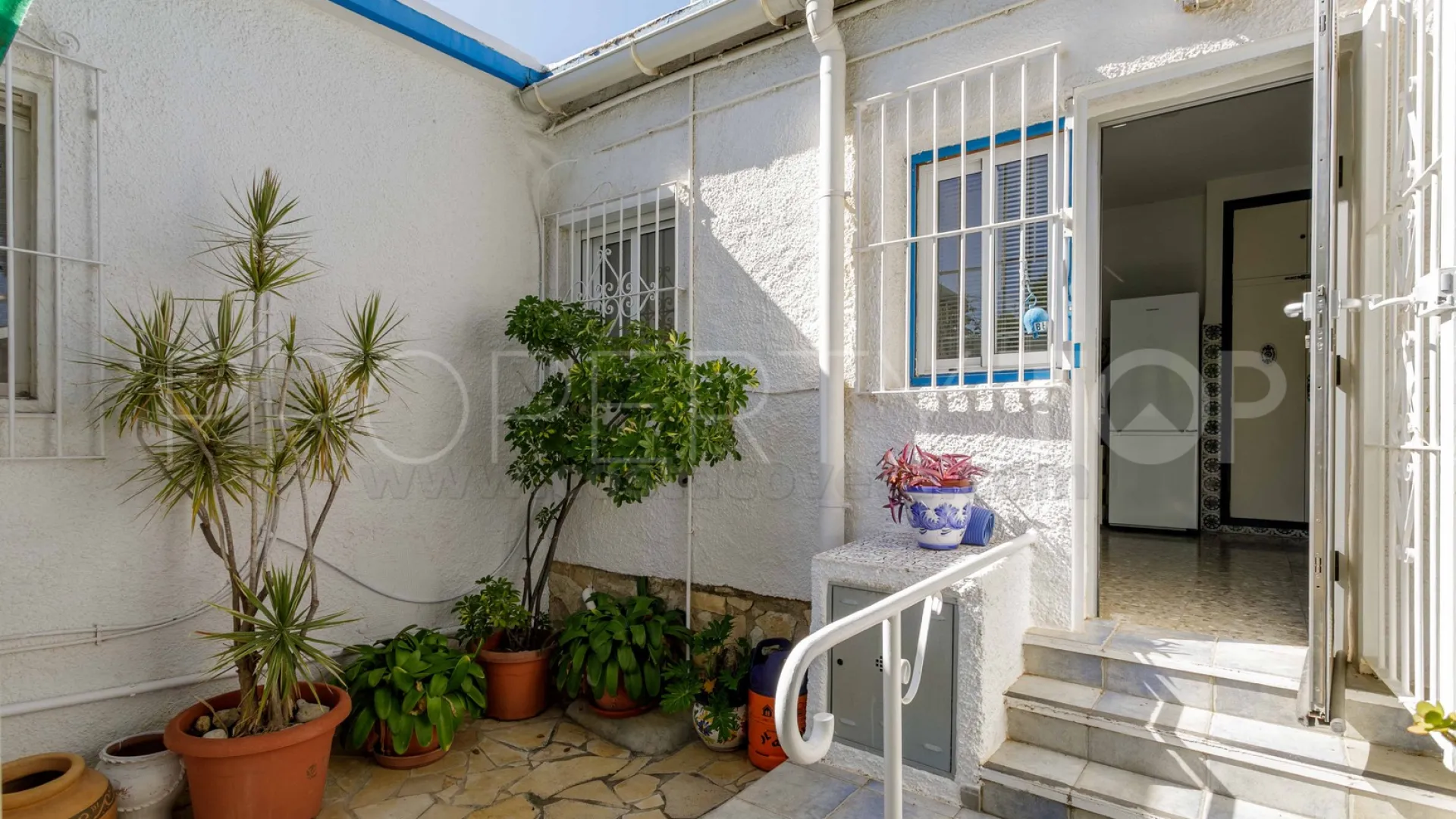 House for sale in Coveta Fuma