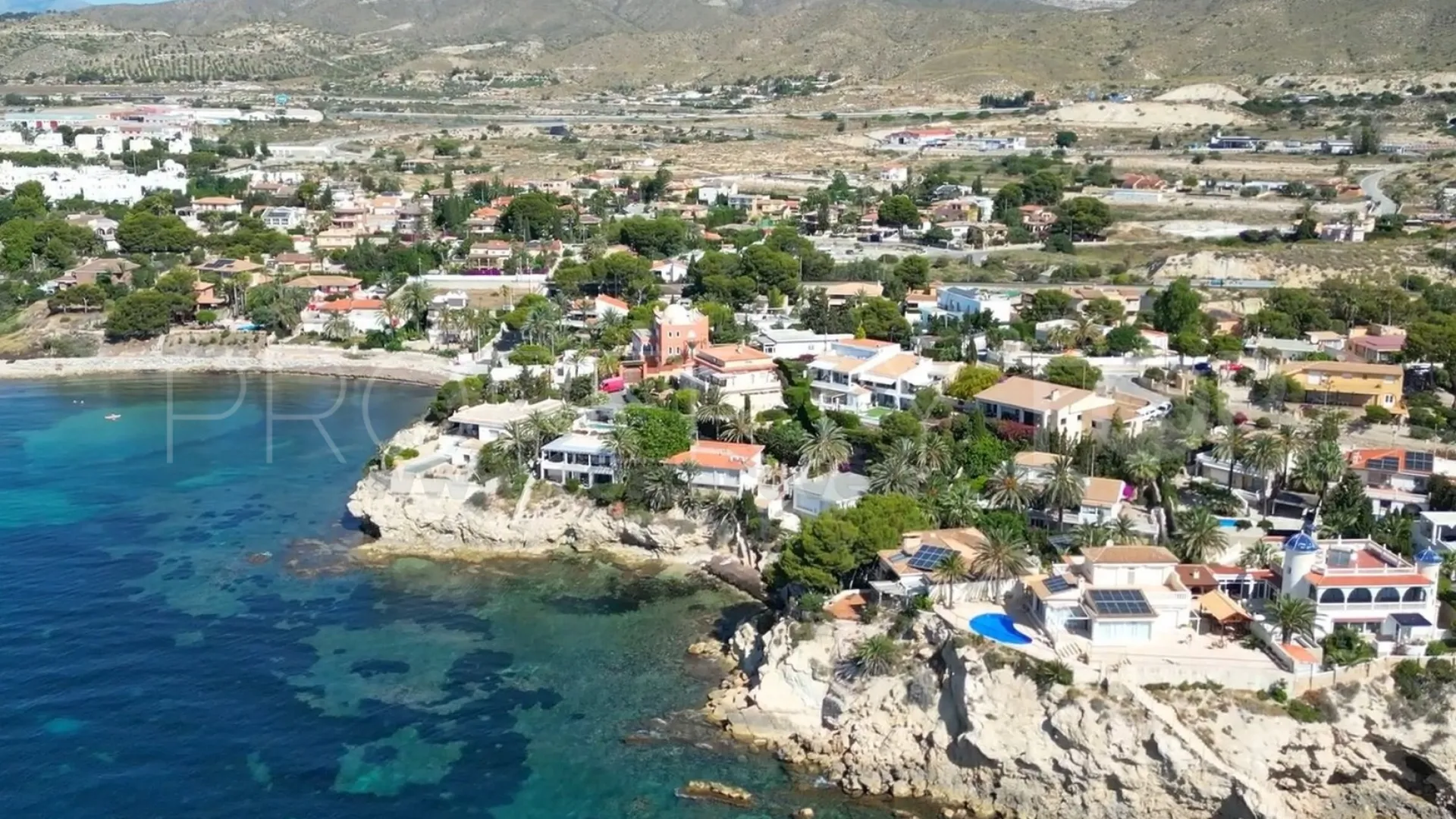 House for sale in Coveta Fuma