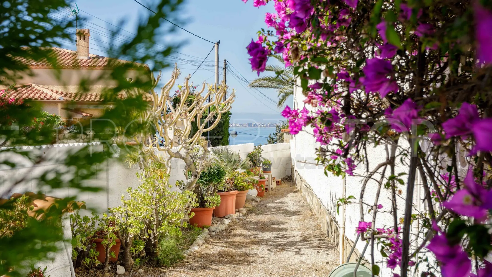 House for sale in Coveta Fuma
