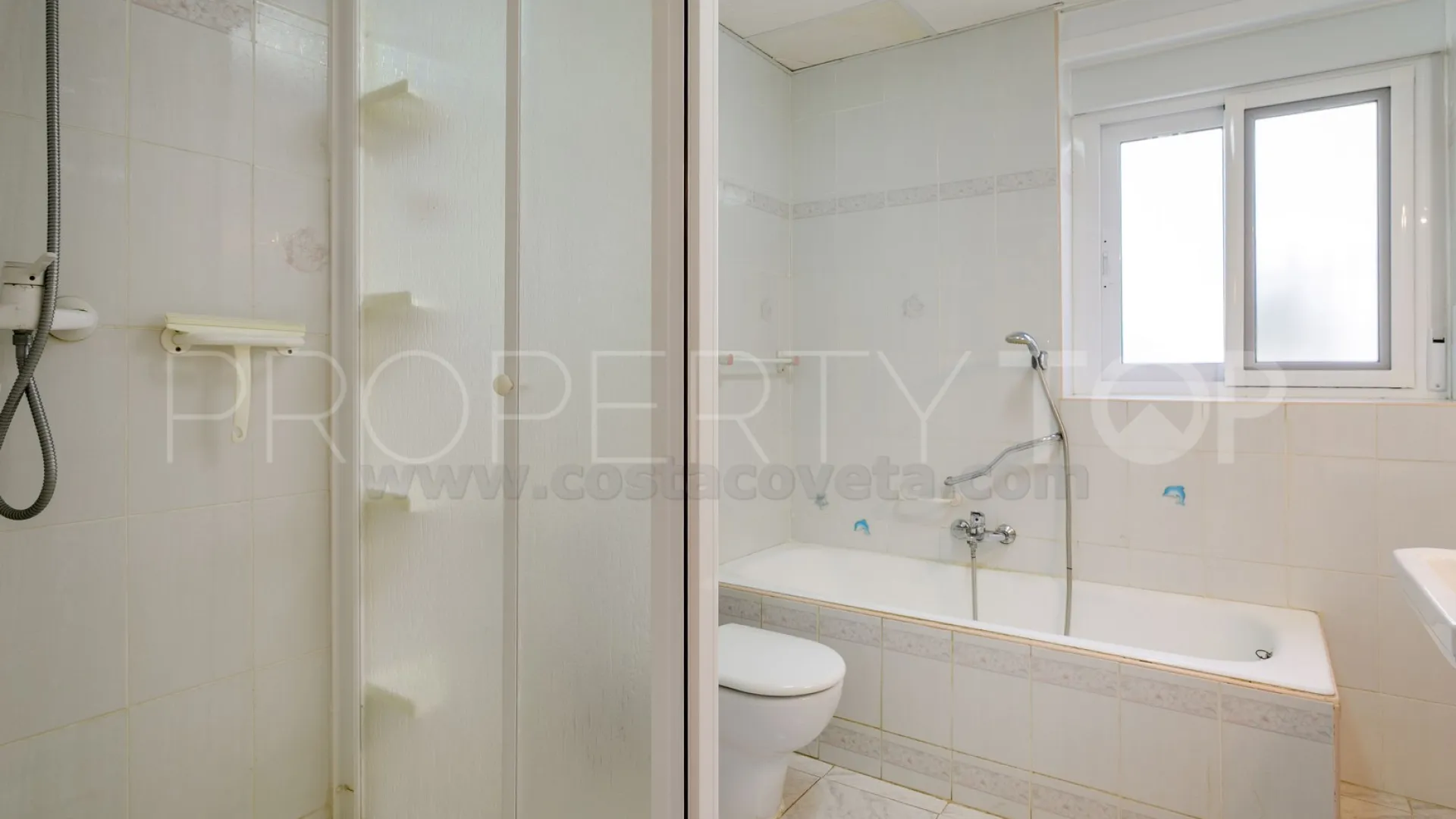House for sale in Coveta Fuma
