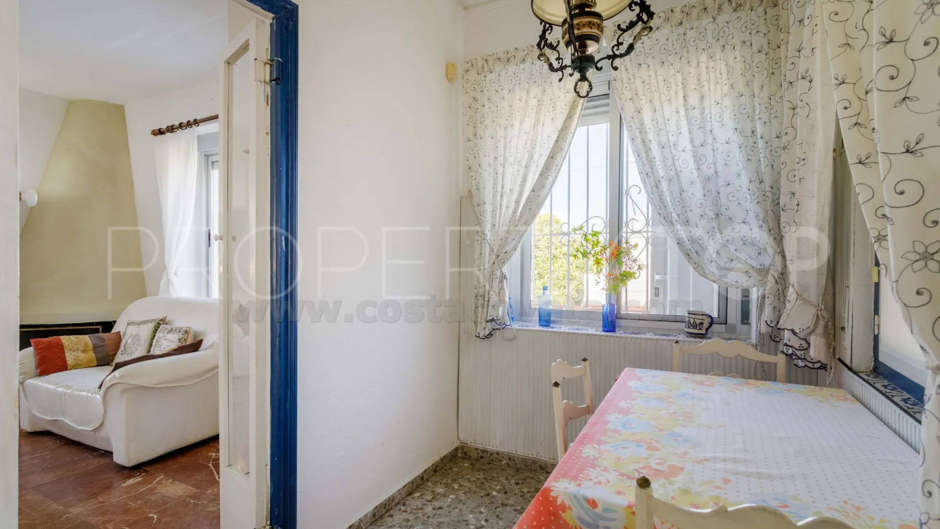 House for sale in Coveta Fuma
