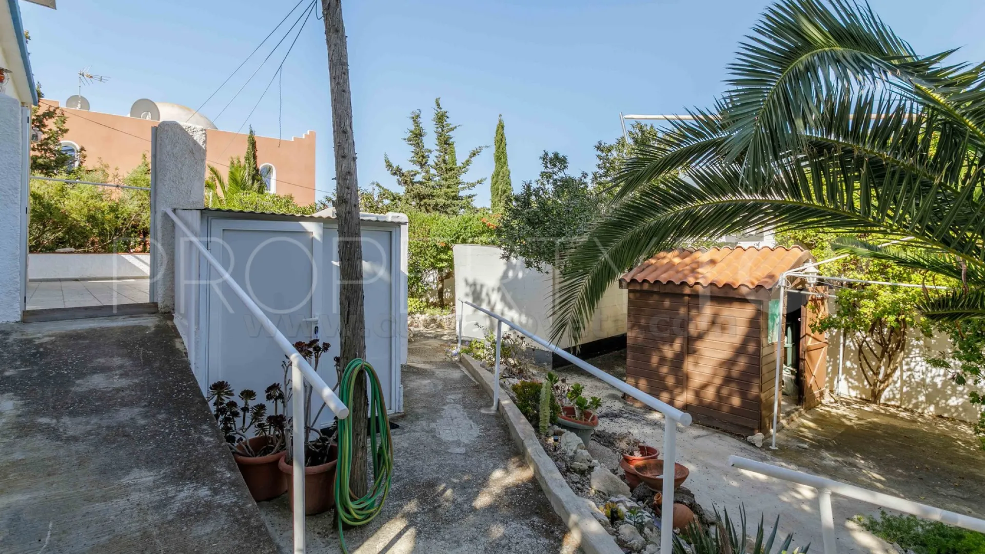 House for sale in Coveta Fuma
