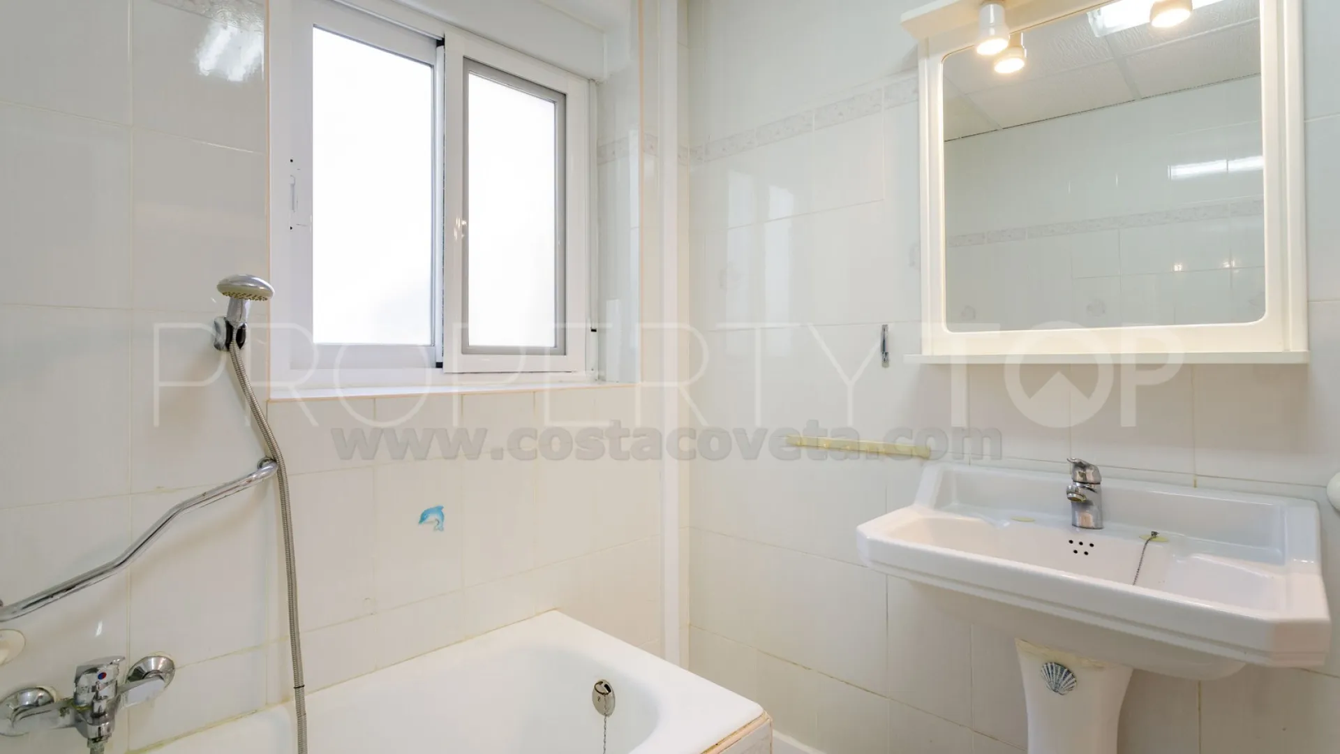 House for sale in Coveta Fuma