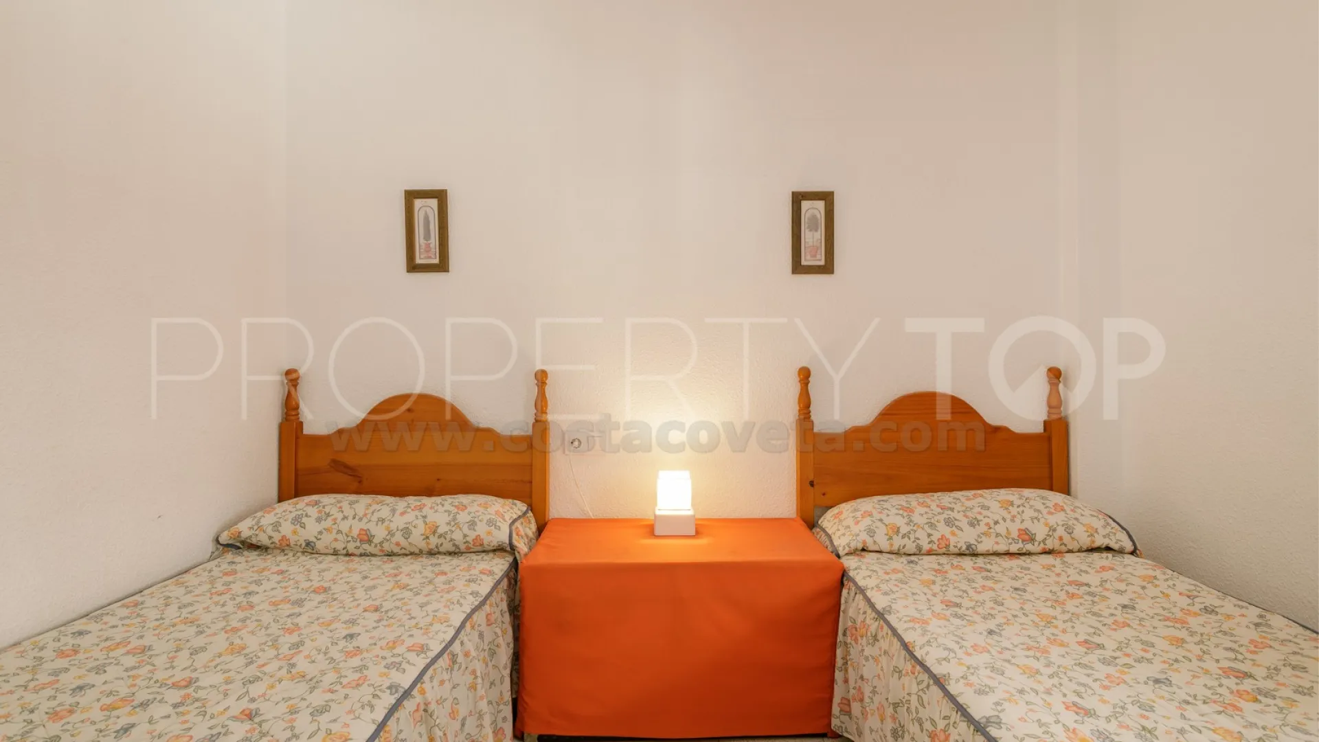 Apartamento a la venta con 2 dormitorios en Coveta Fuma