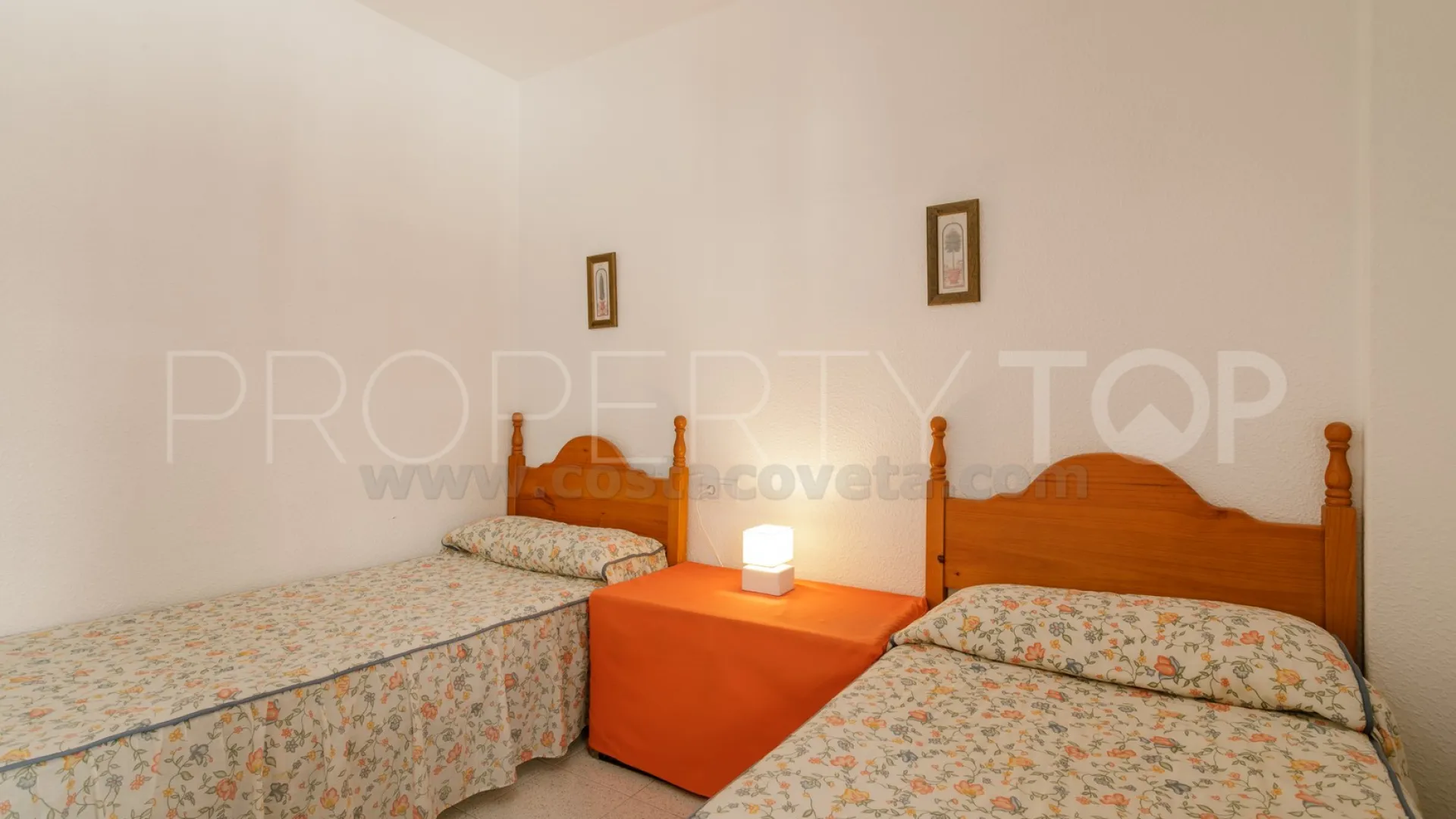 Apartamento a la venta con 2 dormitorios en Coveta Fuma