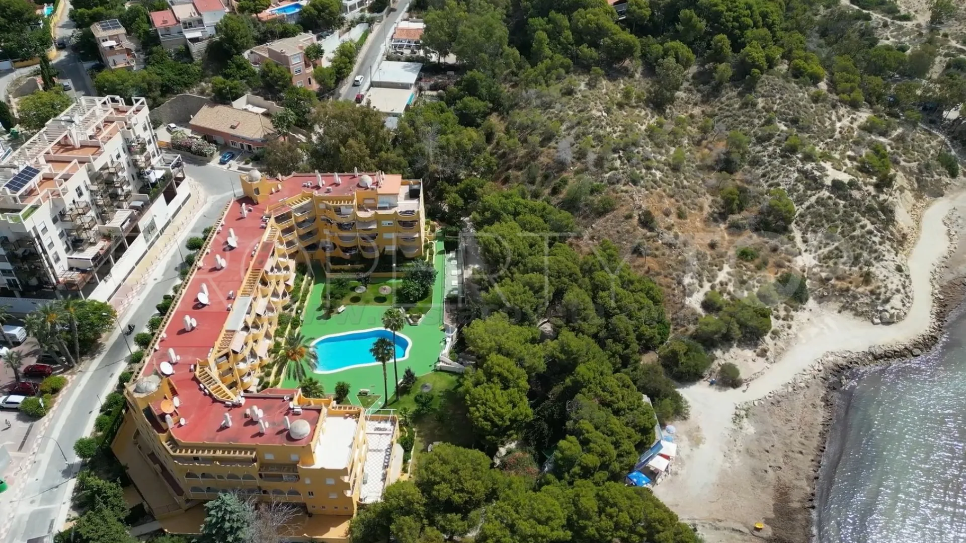 Apartamento a la venta con 2 dormitorios en Coveta Fuma